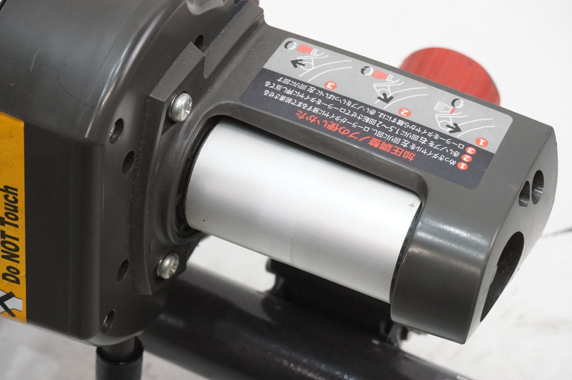 MINOURAミノウラ  LR760 LiveRide 固定式サイクルトレーナー MINOURA 「ミノウラ」 LIVE RIDE LR760 サイクルトレーナー / 大宮店