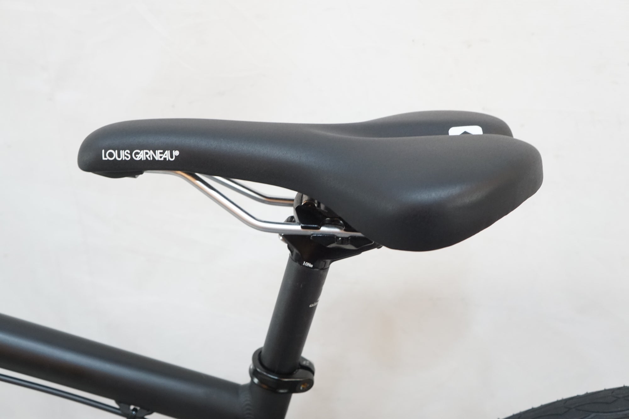 LOUIS GARNEAU 「ルイガノ」 SETTER 9.0 DISC 2024年モデル クロス