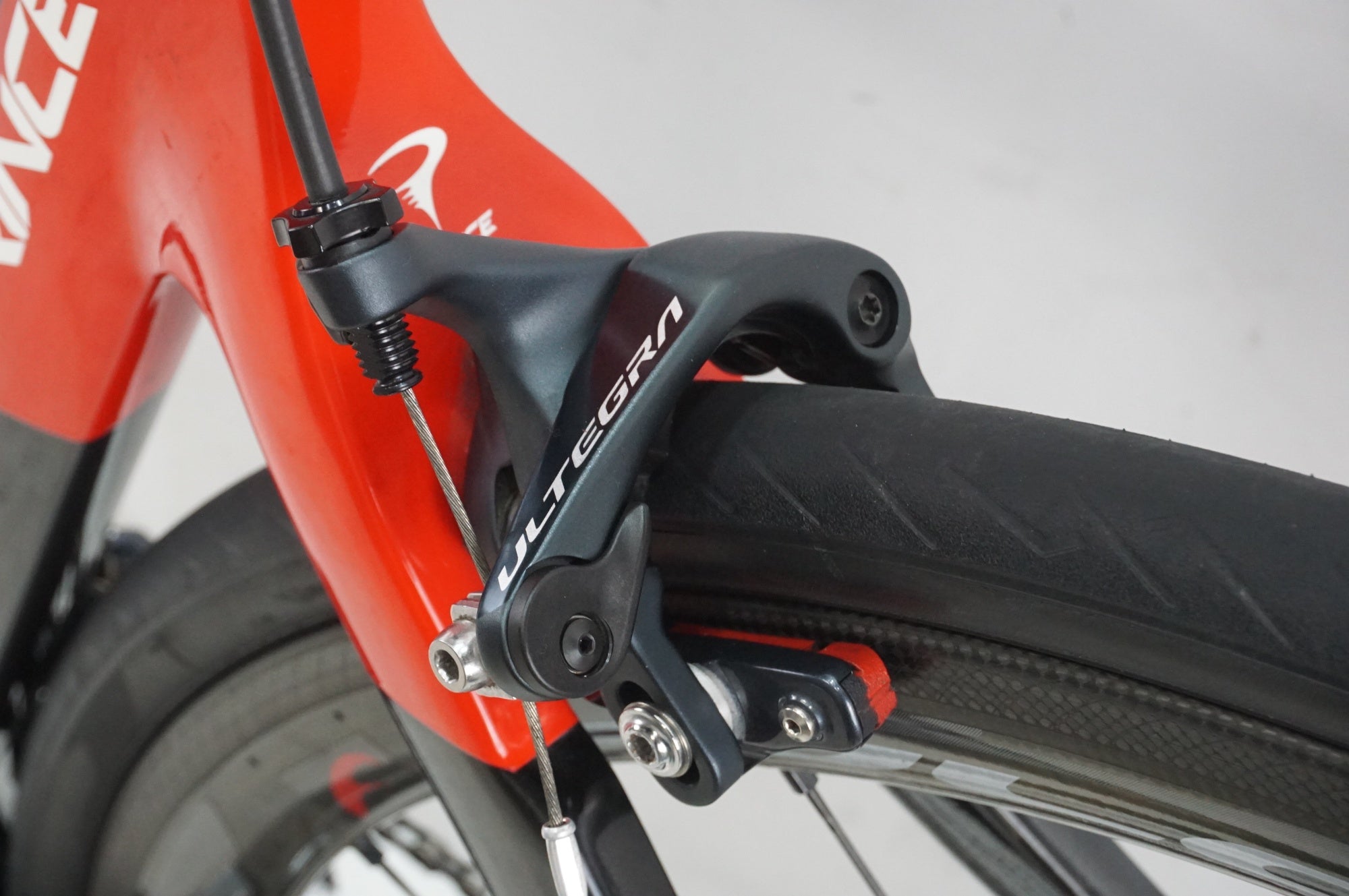 PINARELLO 「ピナレロ」 PRINCE ULTEGRA 2019年モデル カスタム ロードバイク / 大宮店