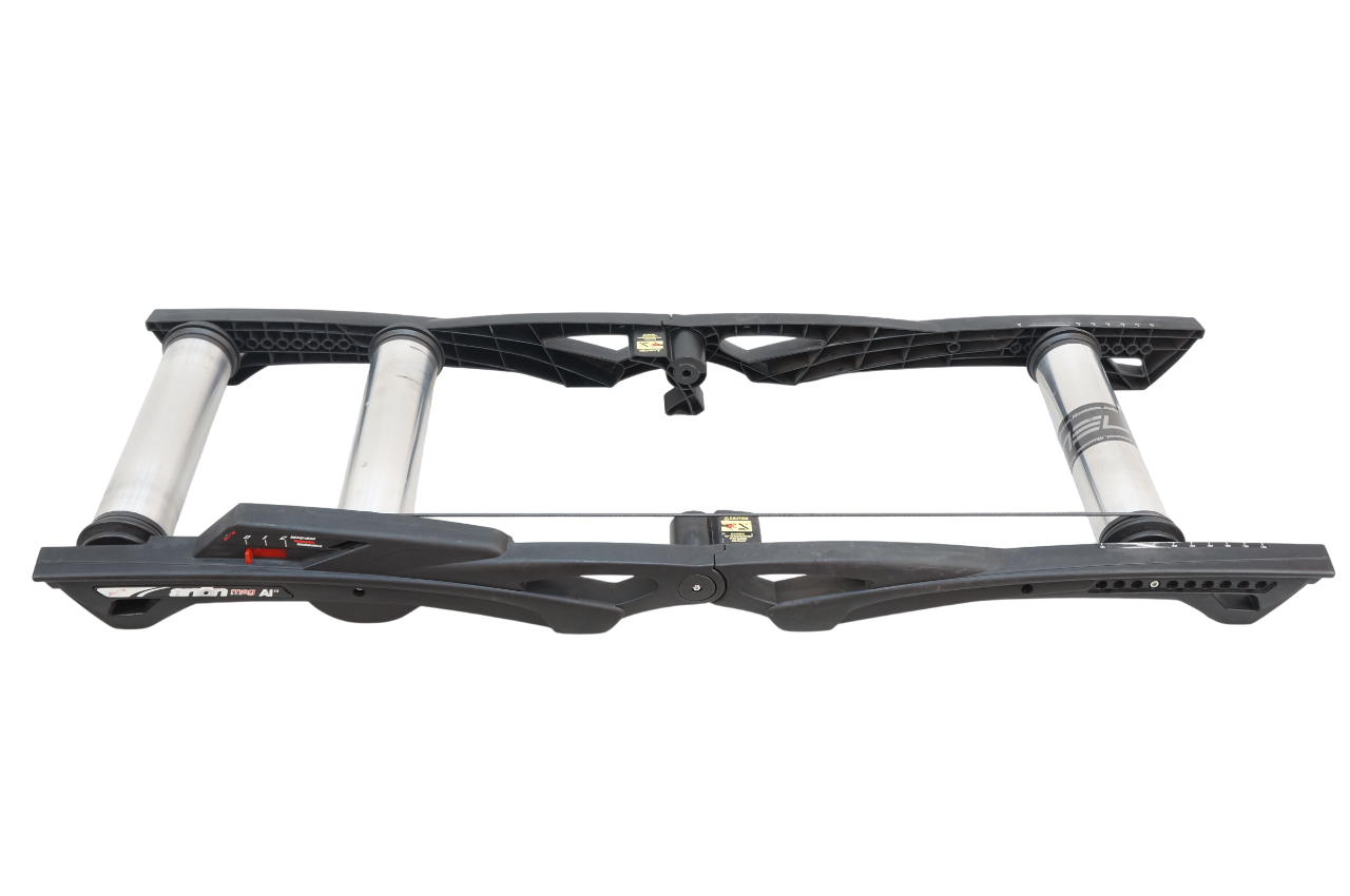 ELITE 「エリート」 ARION 3本ローラー / バイチャリ浦和ベース