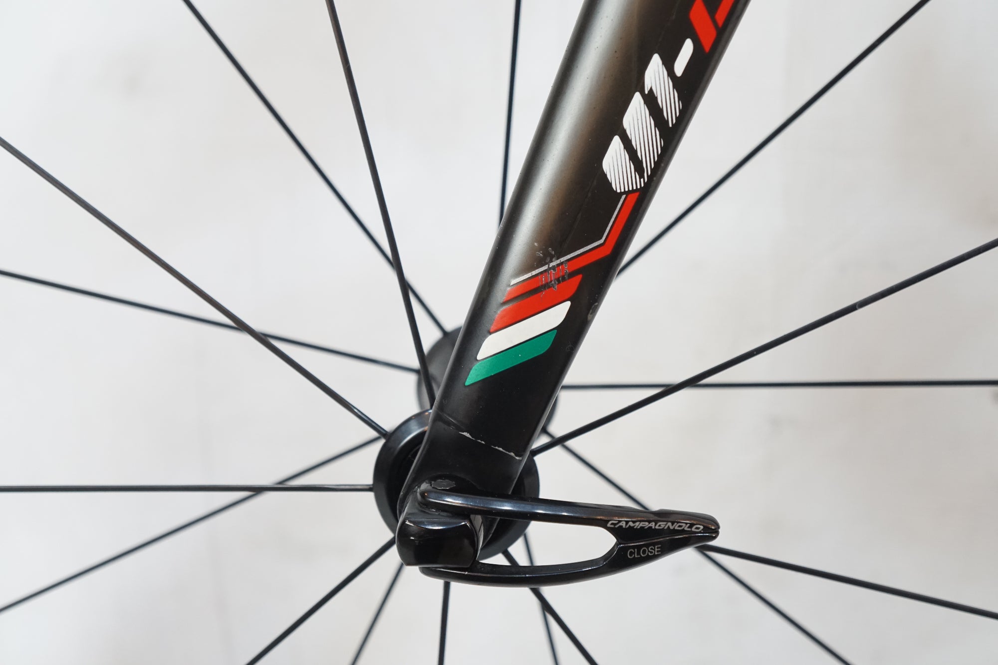 COLNAGO 「コルナゴ」 V1-R 2015年モデル ロードバイク / バイチャリ浦和ベース