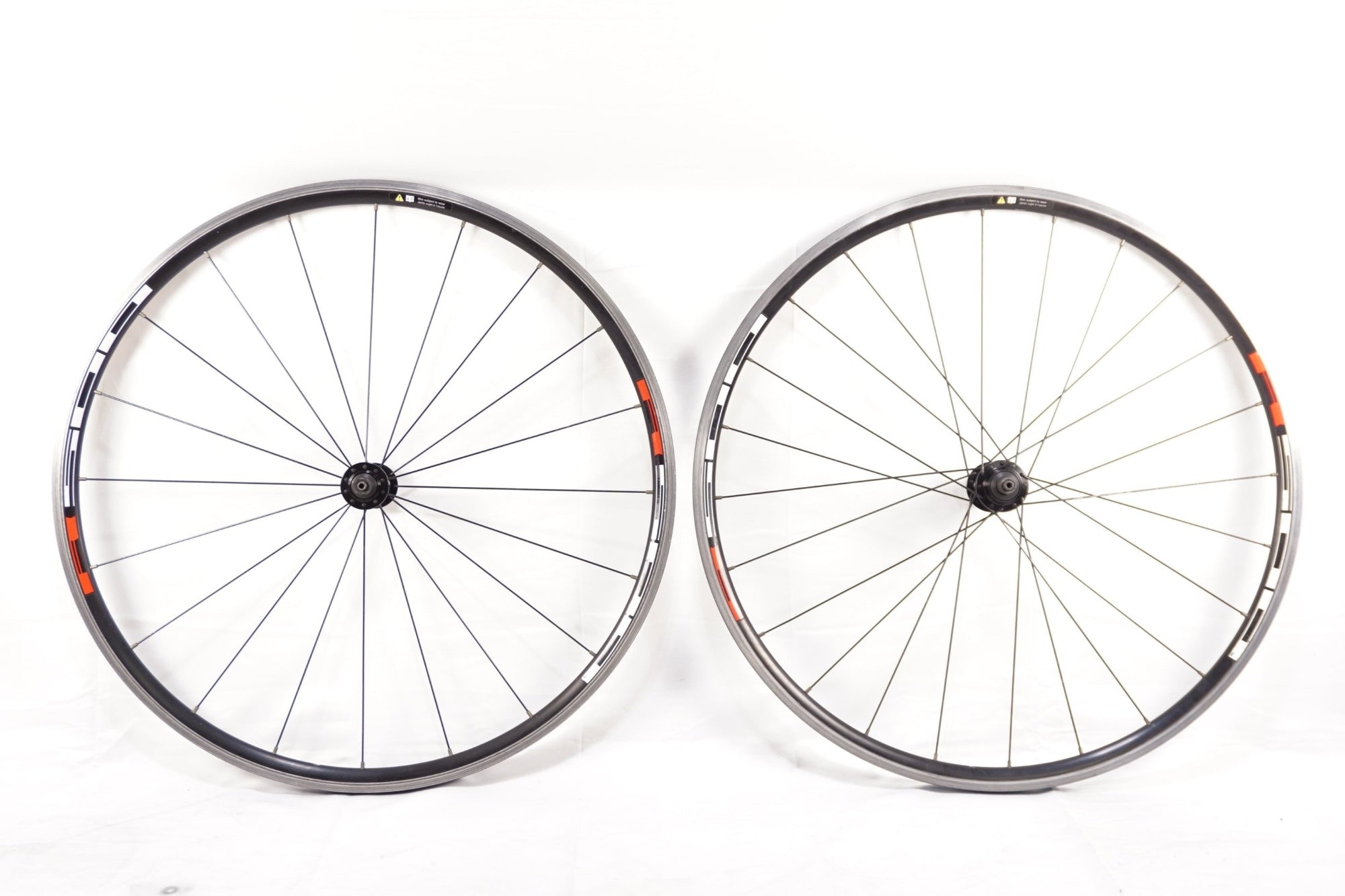 SHIMANO 「シマノ」 WH-R501 シマノ10速 ホイールセット / 中目黒店