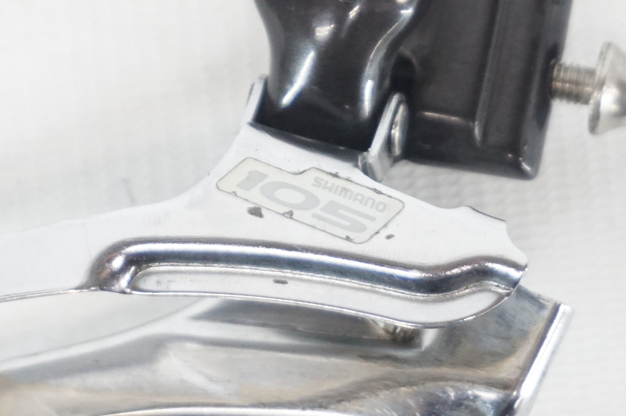 SHIMANO 「シマノ」 105 FD-5600 フロントディレイラー / 阪急塚口店