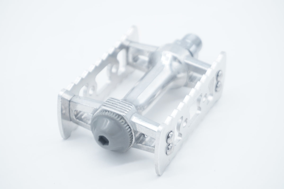 SR 「エスアール」 SP-221 ペダル / / 京都八幡店