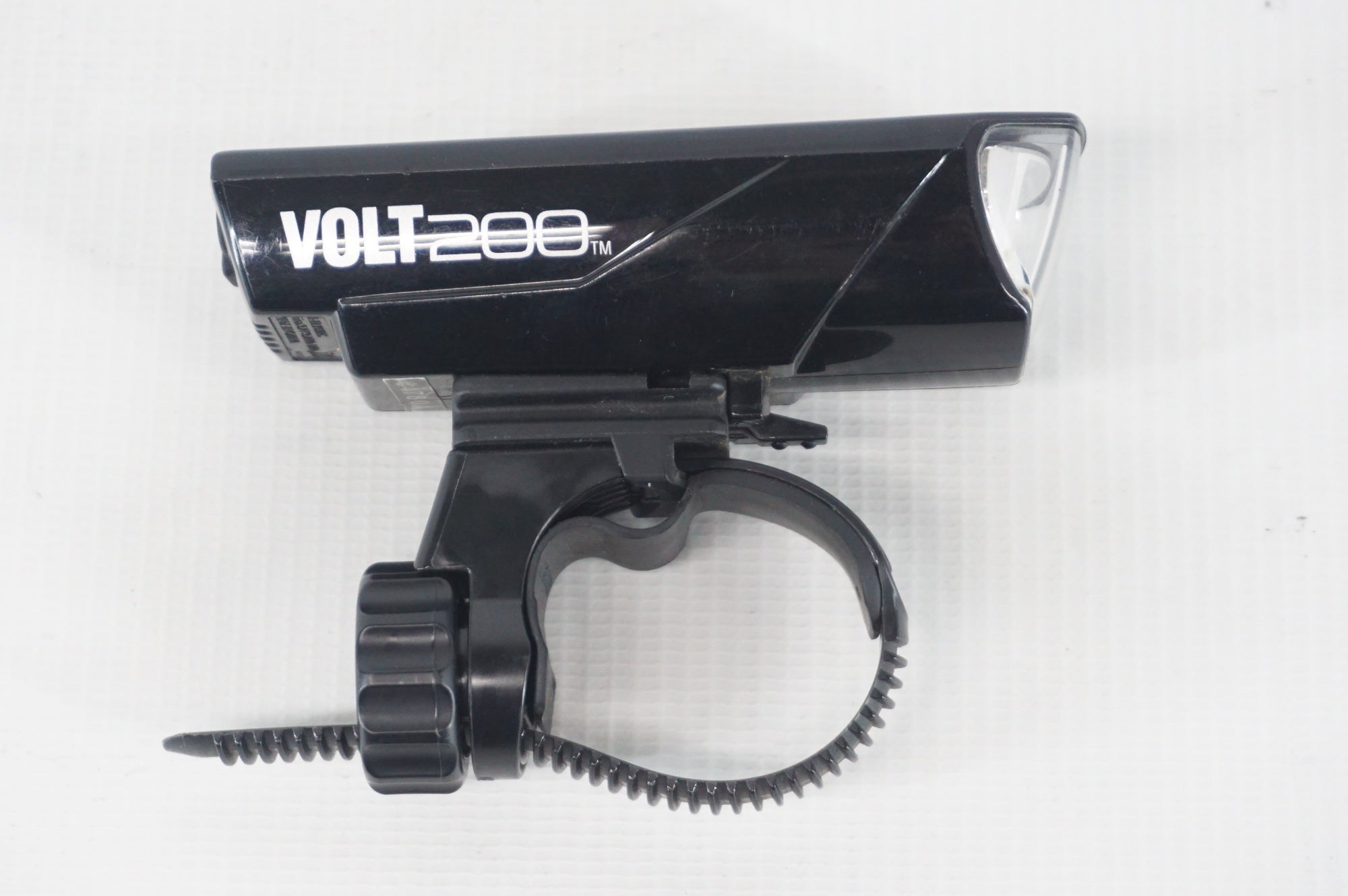 CATEYE 「キャットアイ」 VOLT200 フロントライト / 阪急塚口店