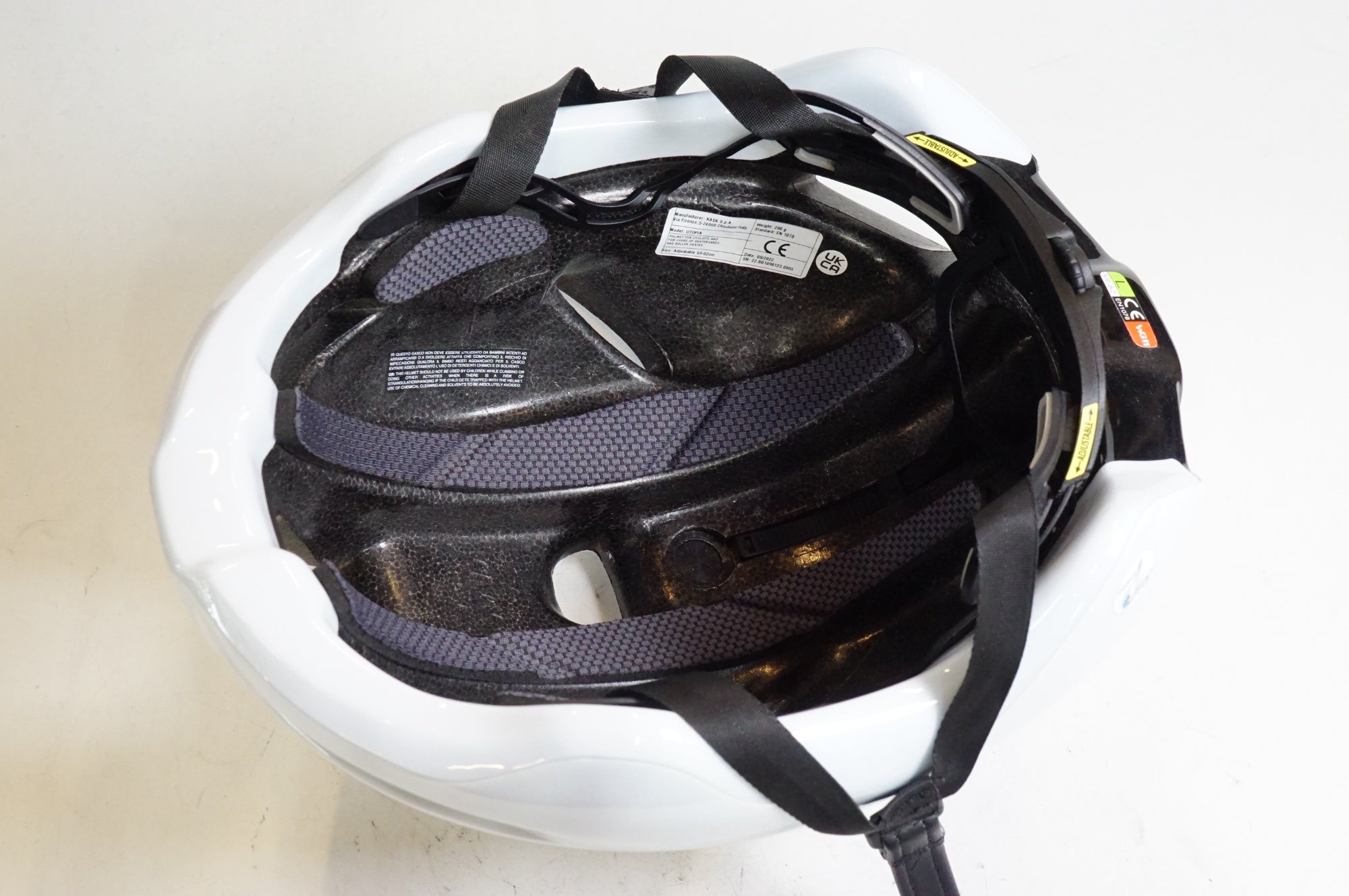 KASK 「カスク」 UTOPIA Lサイズ 59-62cm ヘルメット / 熊谷本店
