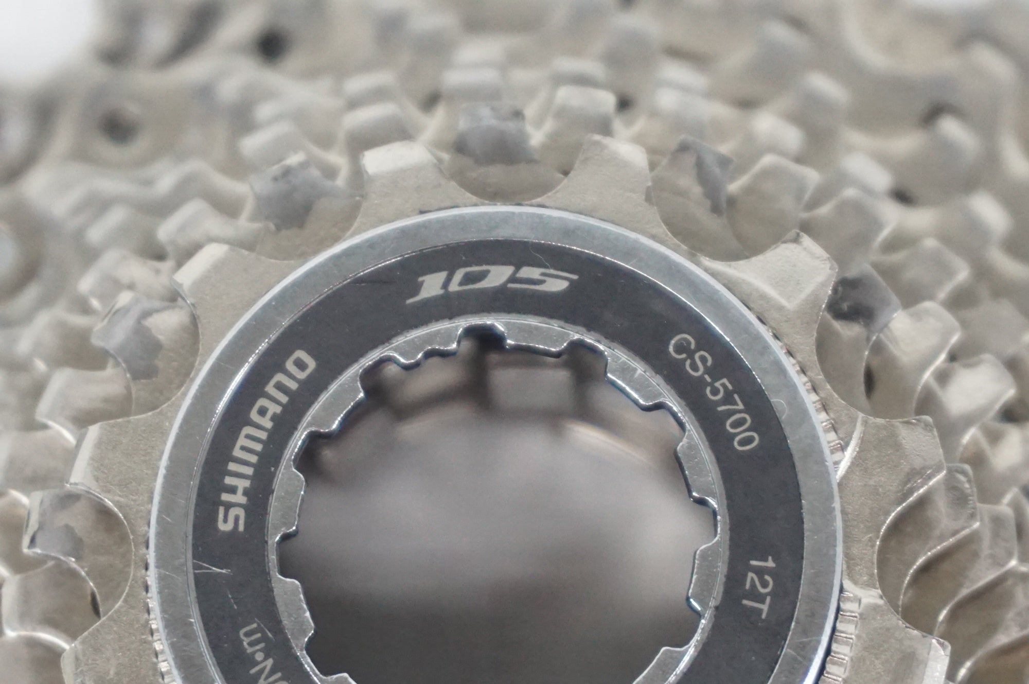 SHIMANO 「シマノ」 105 CS-5700 12-27T スプロケット / 阪急塚口店