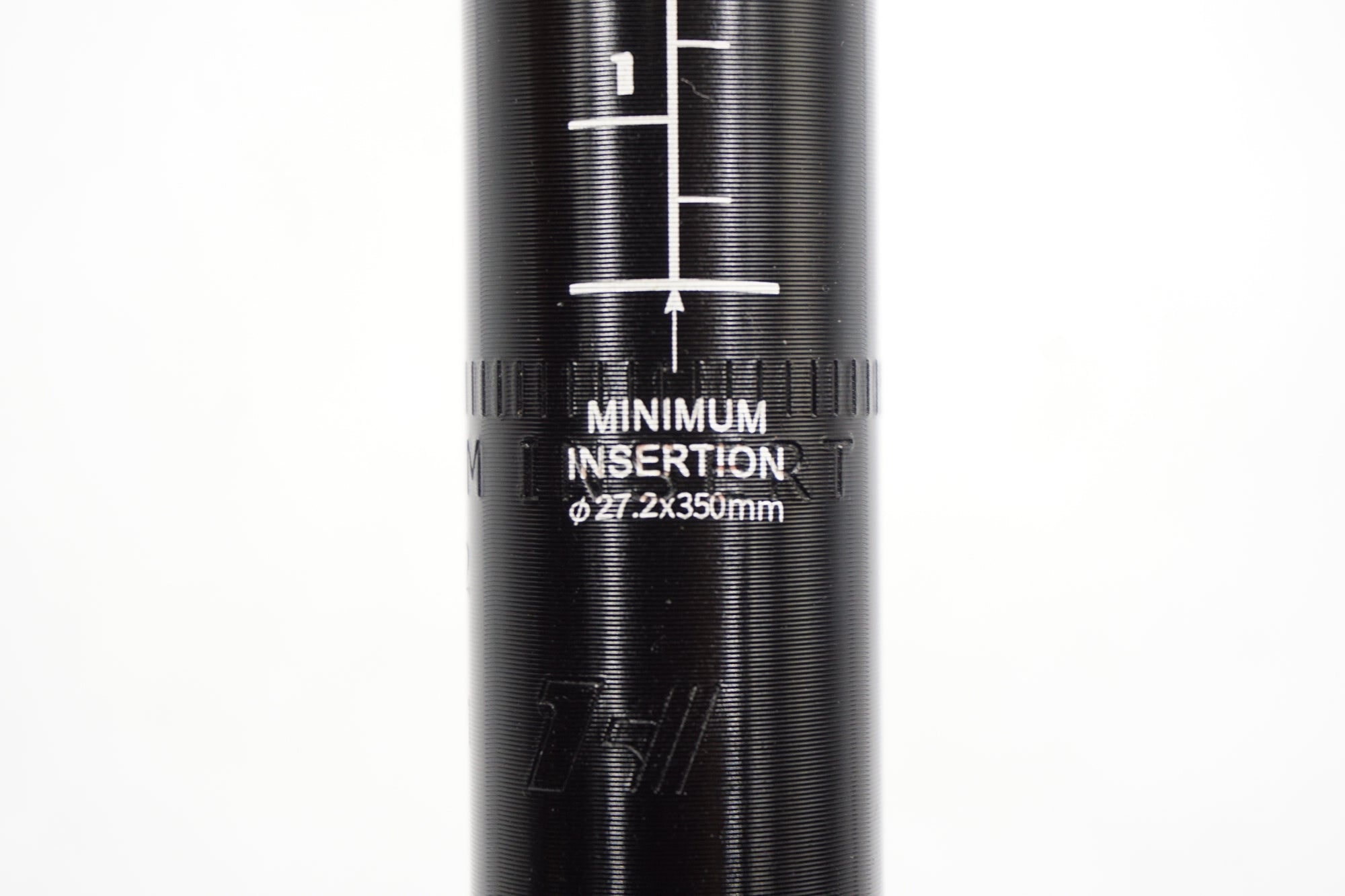 LUNJE 「ルンジェ」 Φ27.2 350mm シートポスト / 奈良店