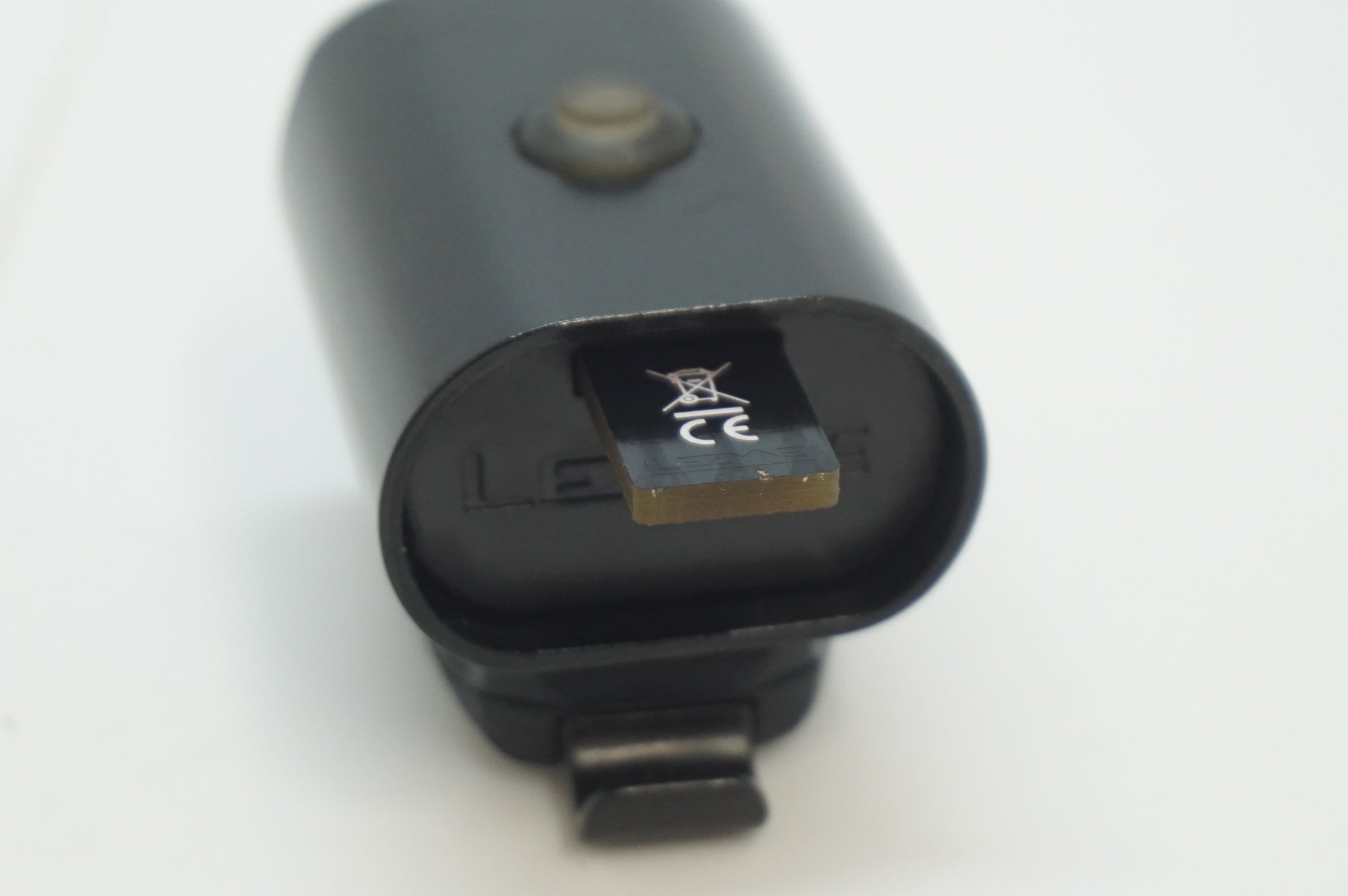 LEZYNE 「レザイン」 400XL フロントライト / 福岡店