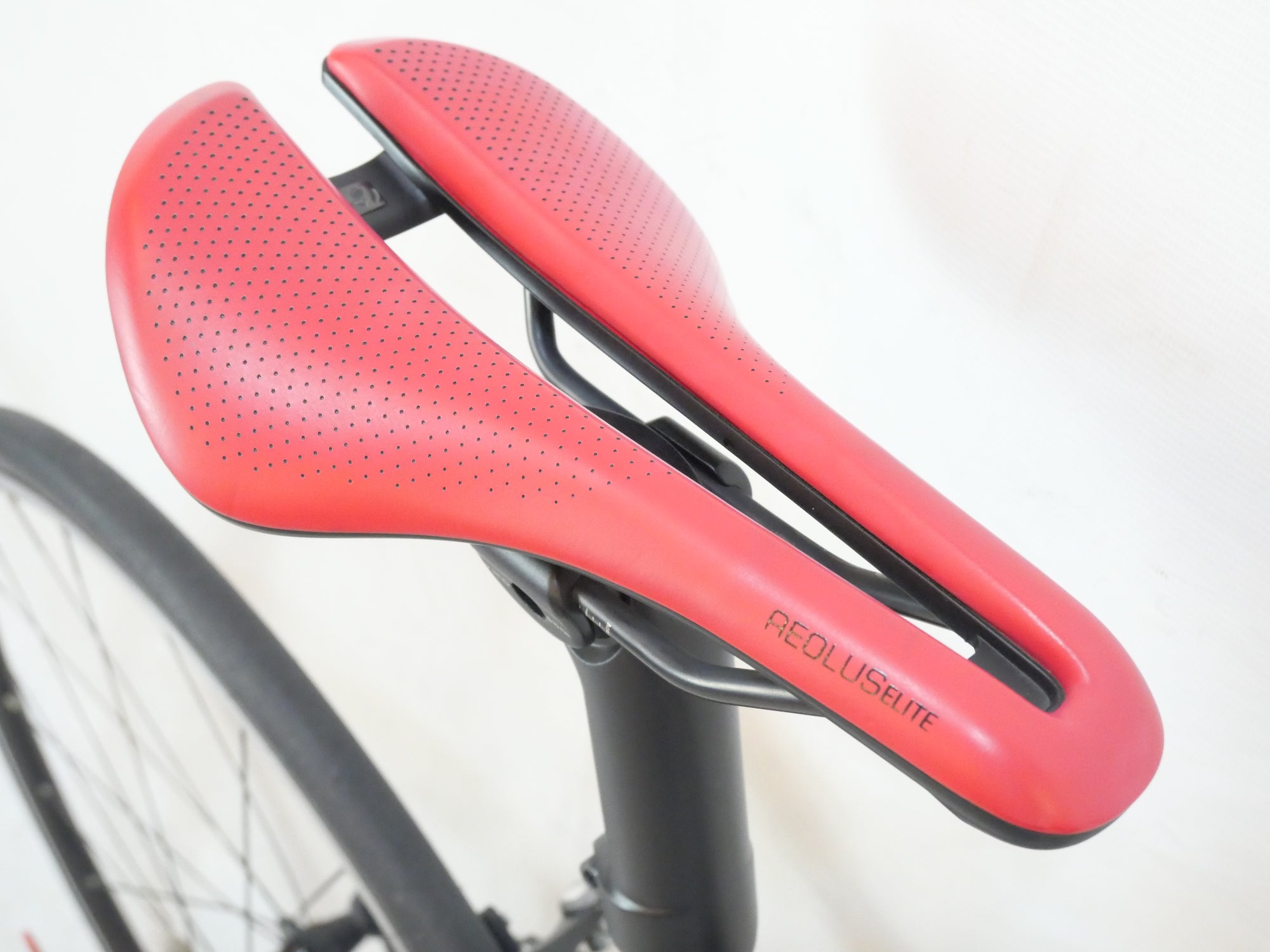 TREK 「トレック」 EMONDA SL 5 2018年モデル ロードバイク / バイチャリ浦和ベース
