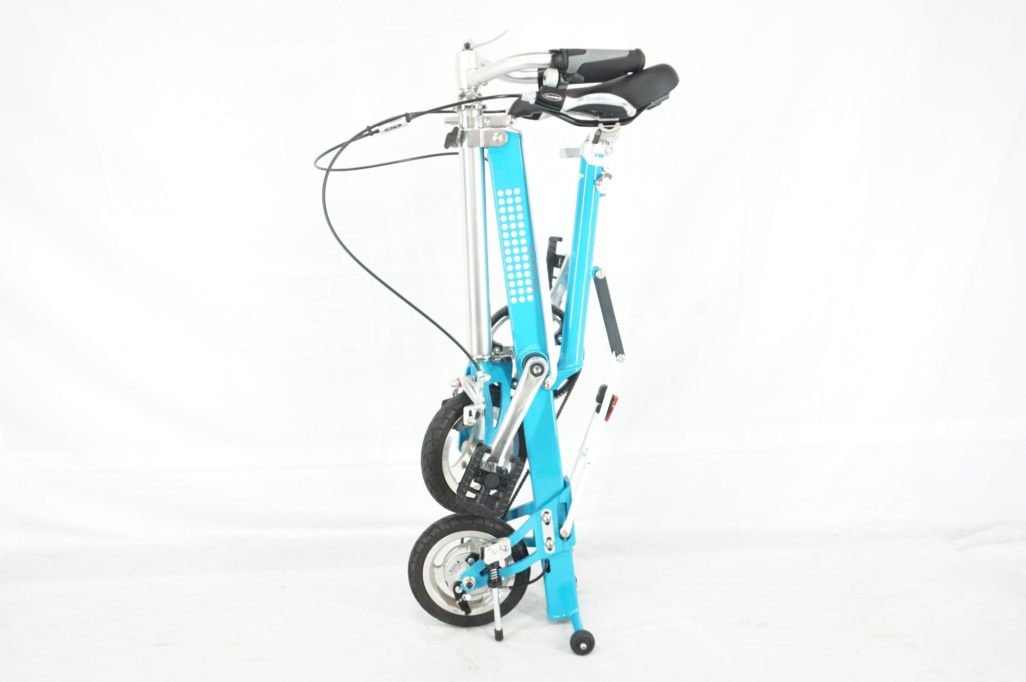 CarryMe Pacific Cycles 折り畳み自転車 carryme4.jpg
