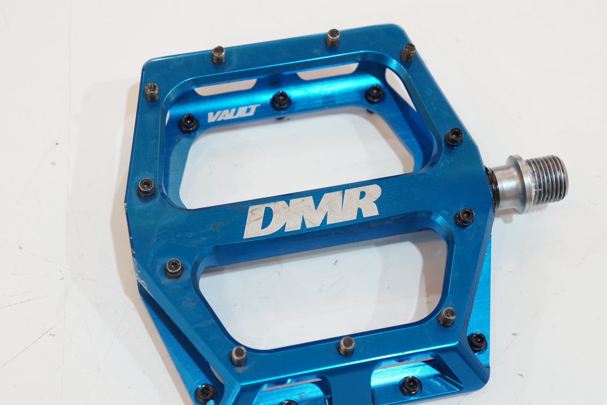 DMR 「ディーエムアール」 VAULT PEDAL ペダル / バイチャリ浦和
