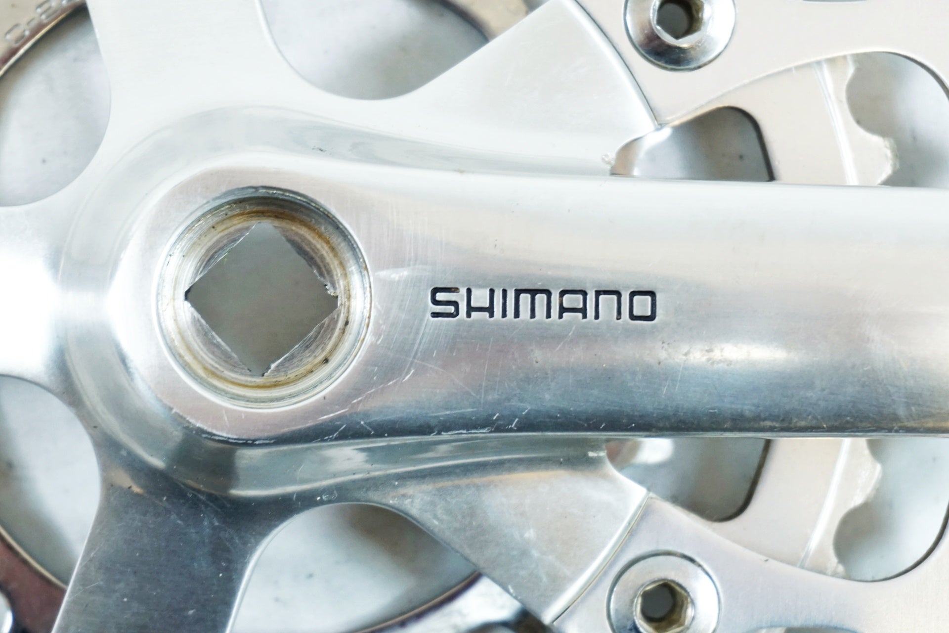 SHIMANO 「シマノ」 FC-M730 170mm 46-36-24T クランクセット / 有明ガーデン店