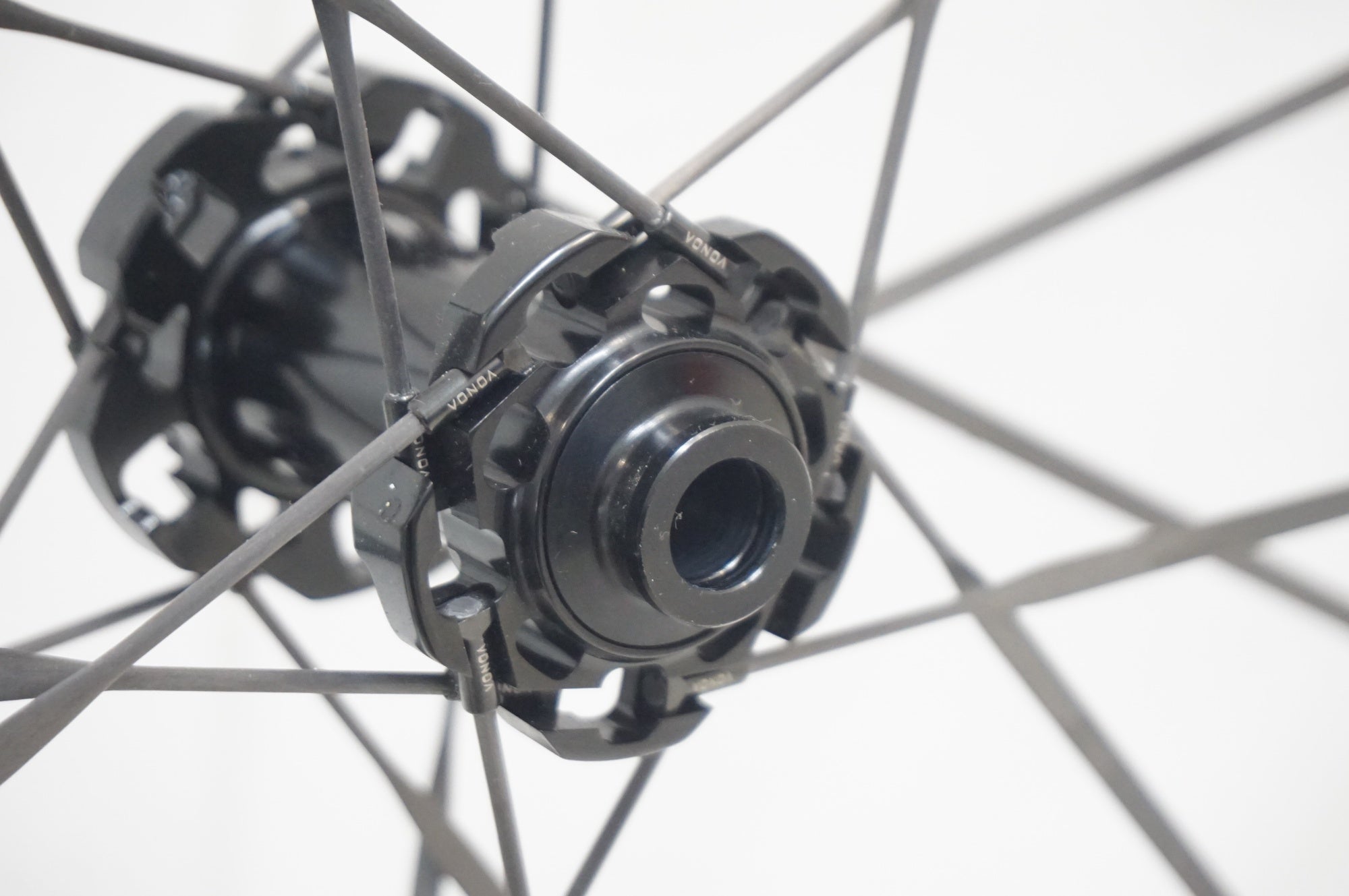 LUN 「ルン」 HYPER D45 DISC シマノ11速 ホイールセット / 福岡店