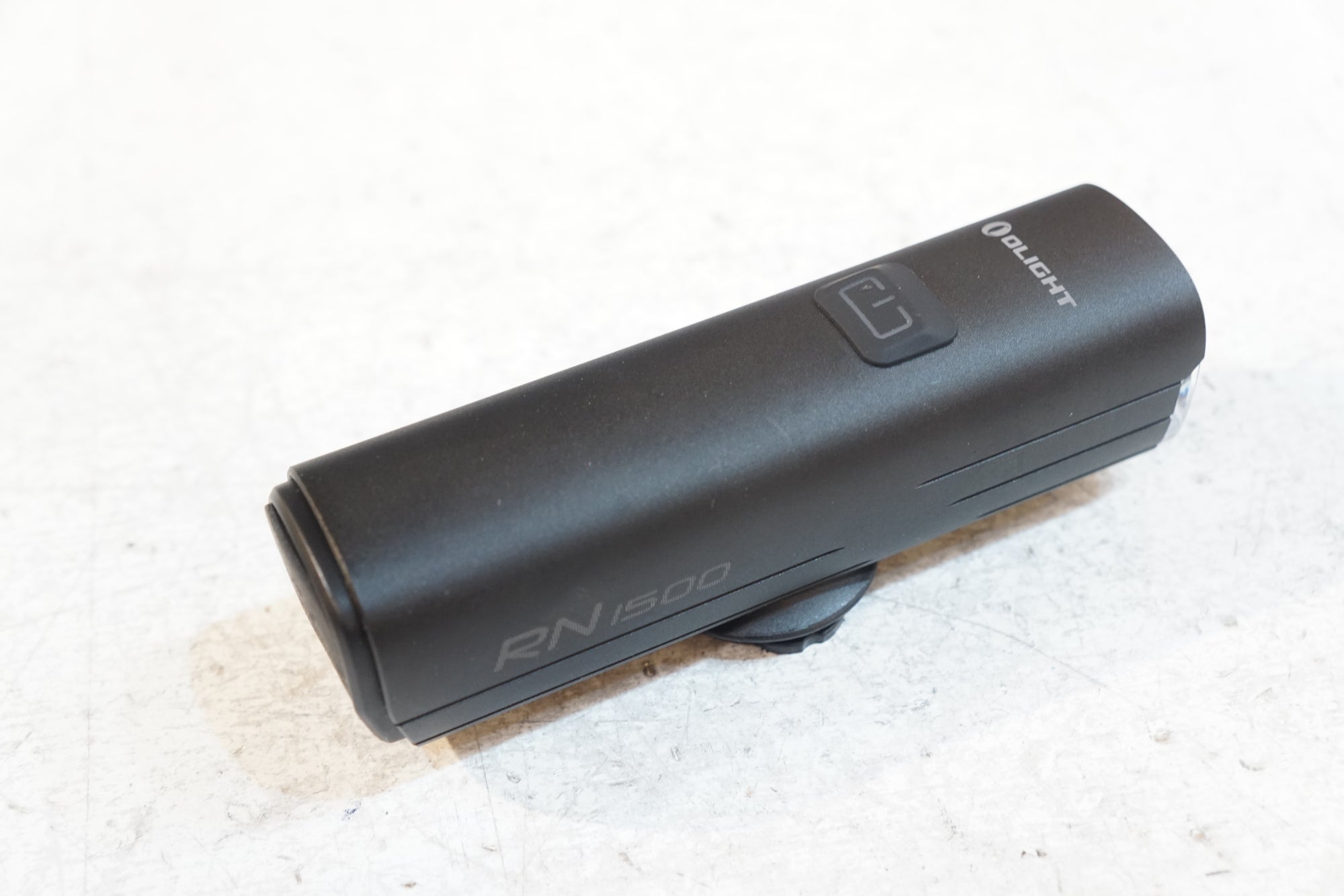 OLIGHT 「オーライト」 RN 1500 フロントライト / バイチャリ浦和