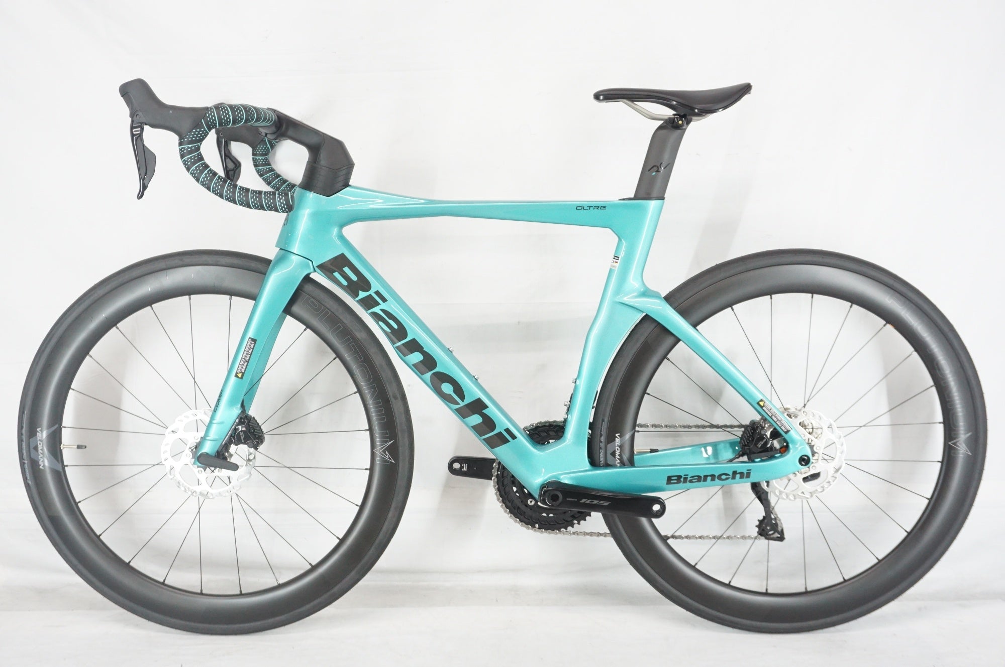 BIANCHI 「ビアンキ」 OLTRE COMP 105 Di2 2025年モデル ロードバイク / 阪急塚口店