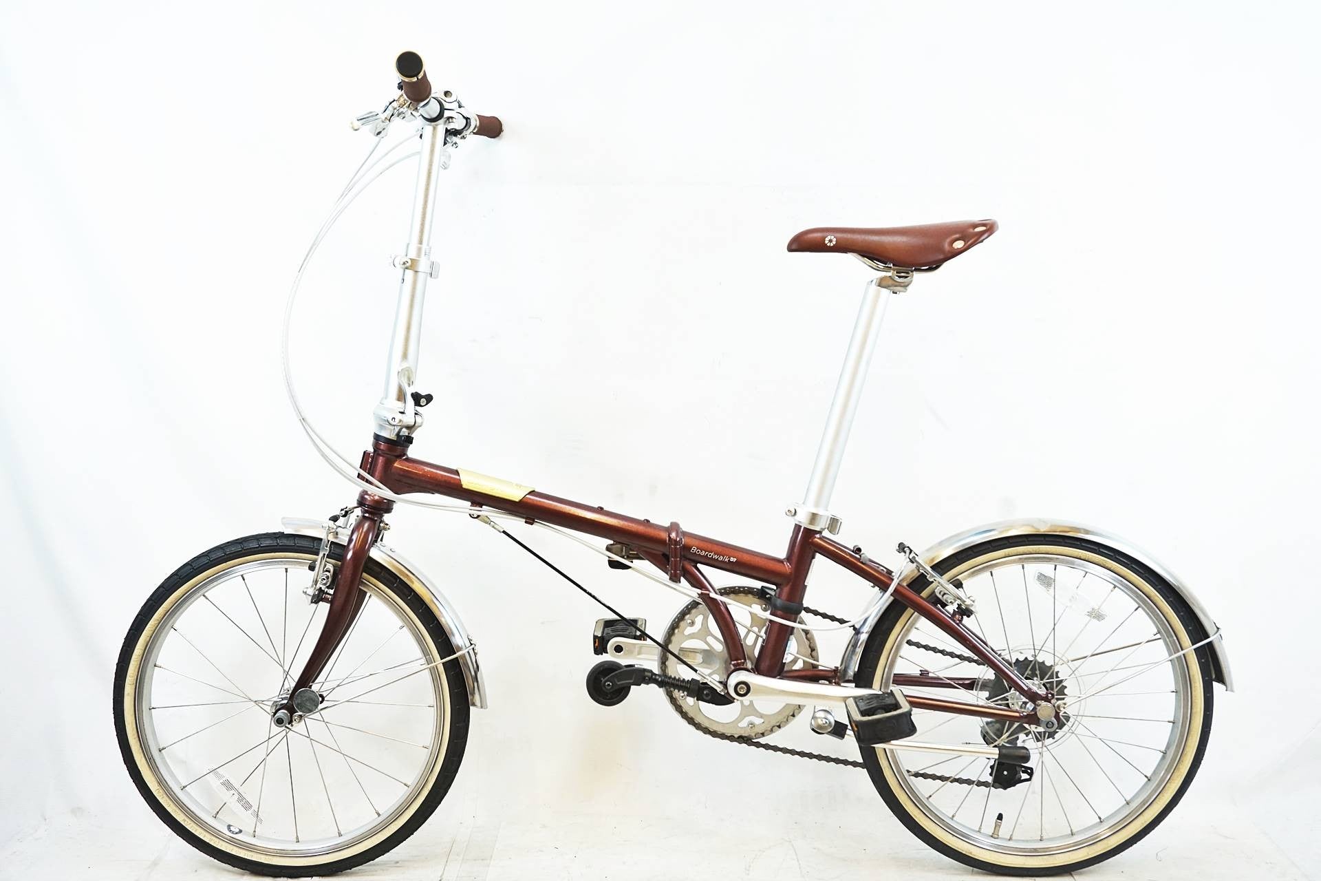 DAHON Boardwalk D7 20インチ ワインレッド DAHON 「ダホン」 BOARDWALK D7 2022年モデル 20インチ 折り畳み