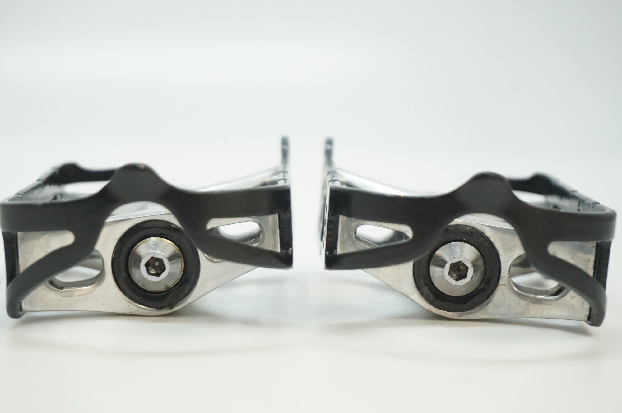 特価商品  SUNTOUR 「サンツアー」 福岡アイランドシティ / ペダル SUPERBE パーツ