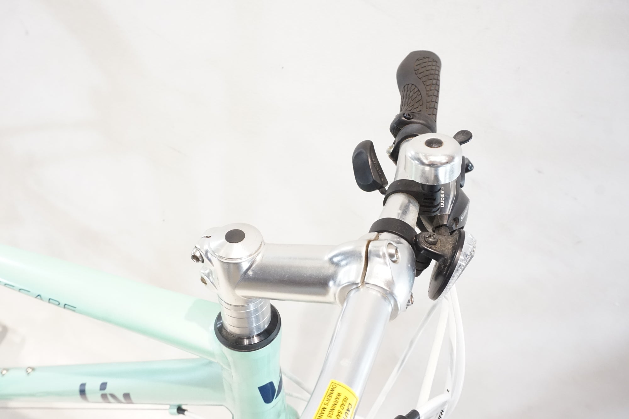 GIANT 「ジャイアント」 LIV ESCAPE R3 W 2024年モデル クロスバイク / 横浜戸塚店