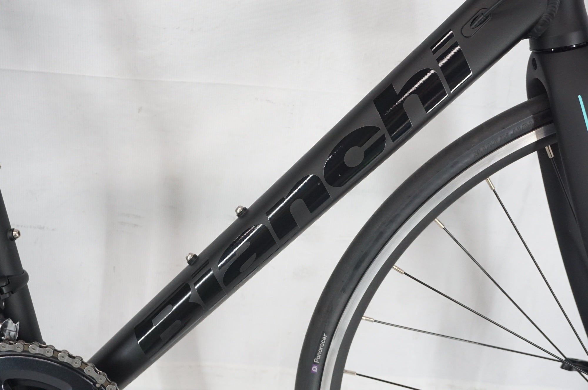 BIANCHI 「ビアンキ」 BERGAMO 2025年モデル ロードバイク