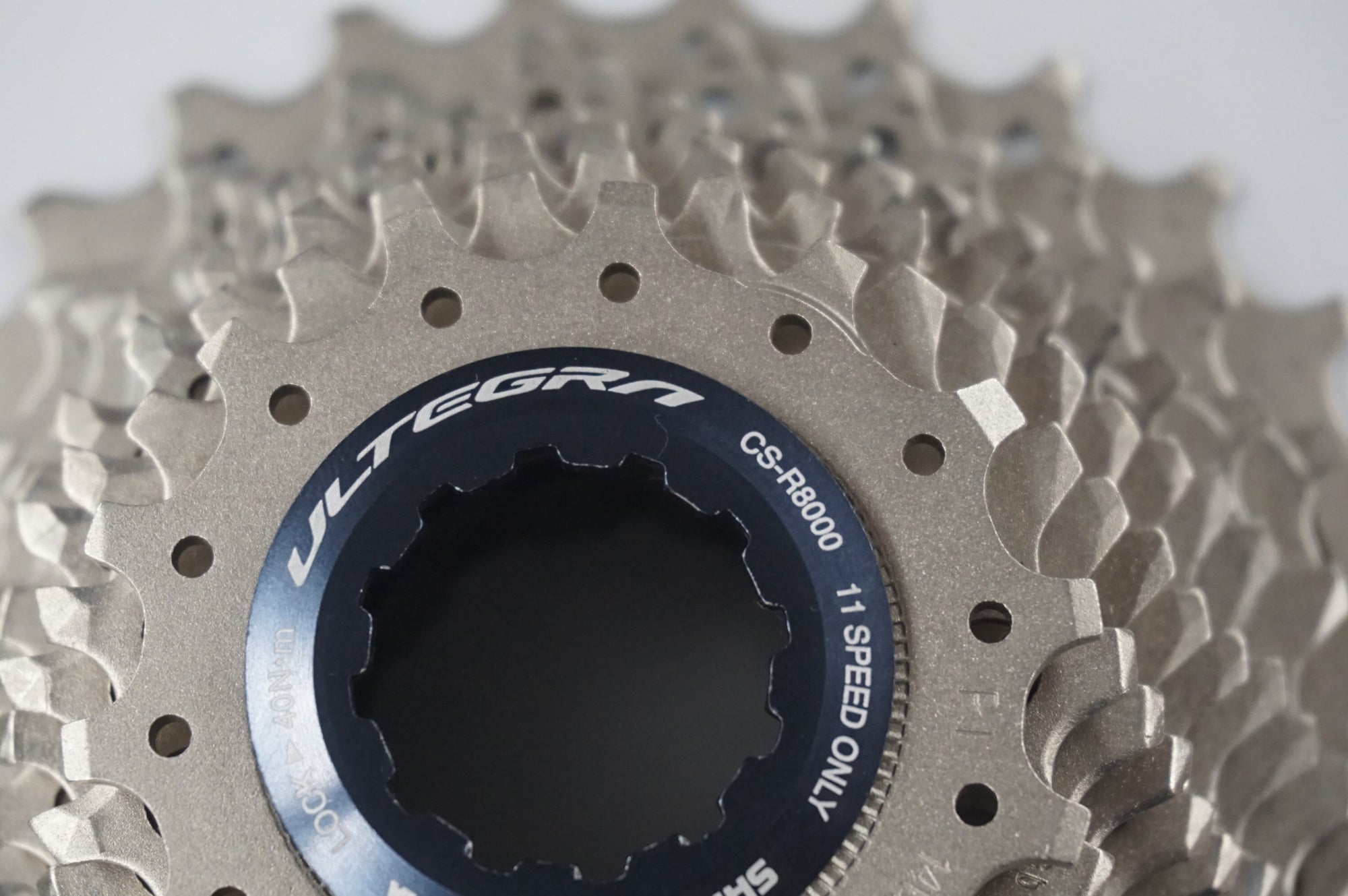SHIMANO 「シマノ」 ULTEGRA CS-R8000 14-28T スプロケット / 福岡店