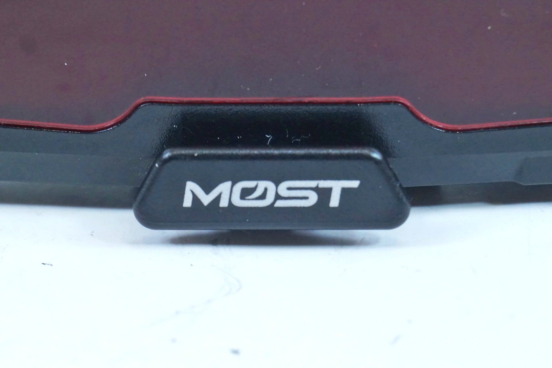 MOST 「モスト」 レッドエッジ リアライト / 有明ガーデン店