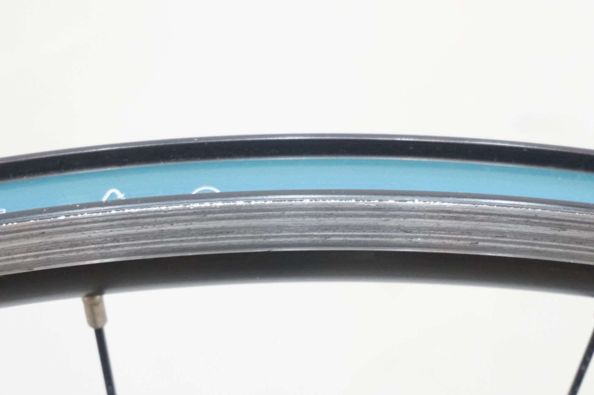 SHIMANO 「シマノ」 WH-R501 SHIMANO 8-10S ホイールセット / 浦和
