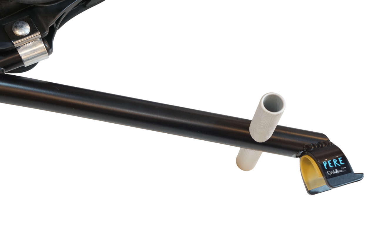 PERE 「ペレ」 BROMPTON用 チャイルドシート / バイチャリ浦和ベース