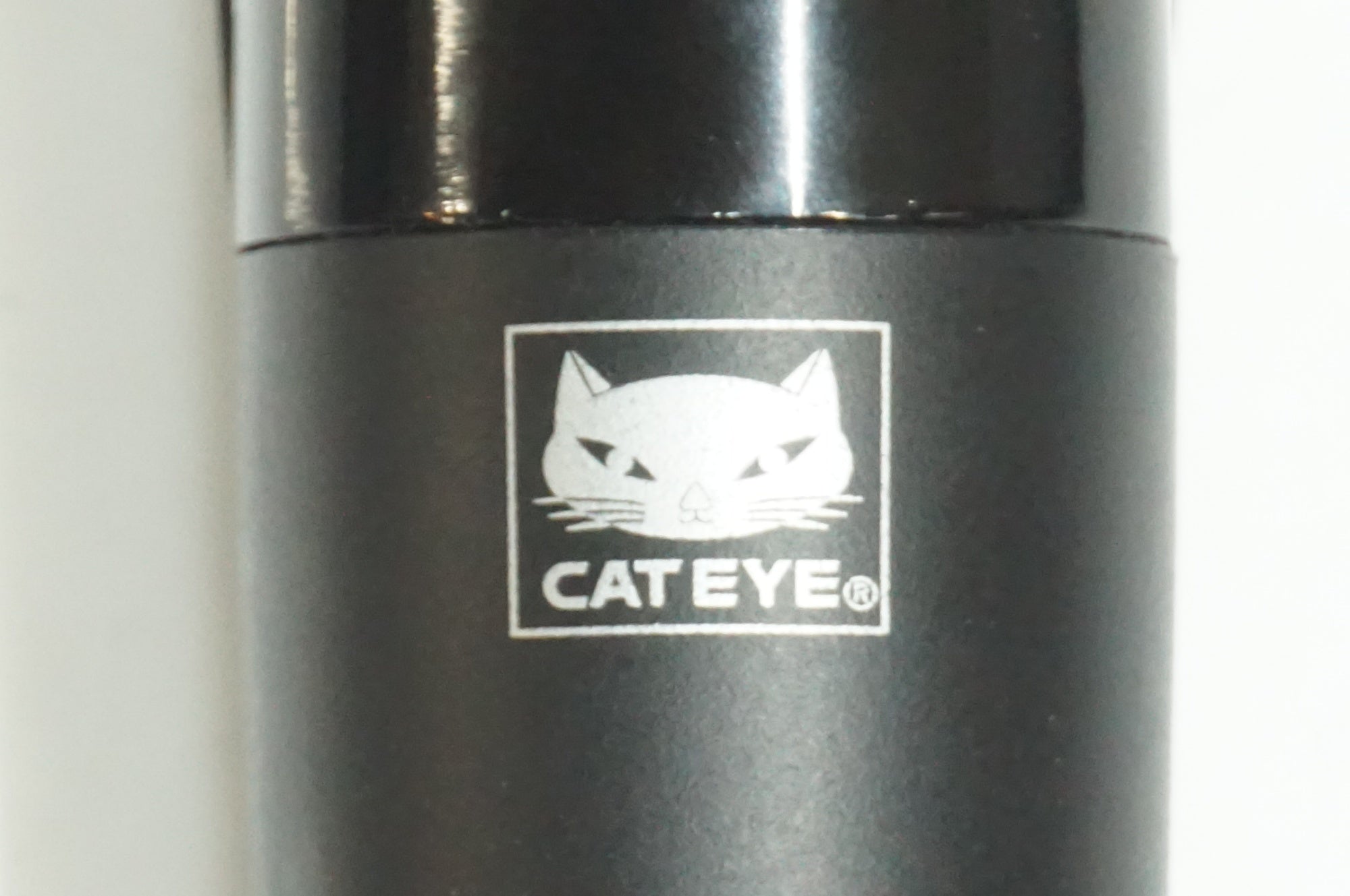 CATEYE 「キャットアイ」 VOLT400 フロントライト / 大宮店