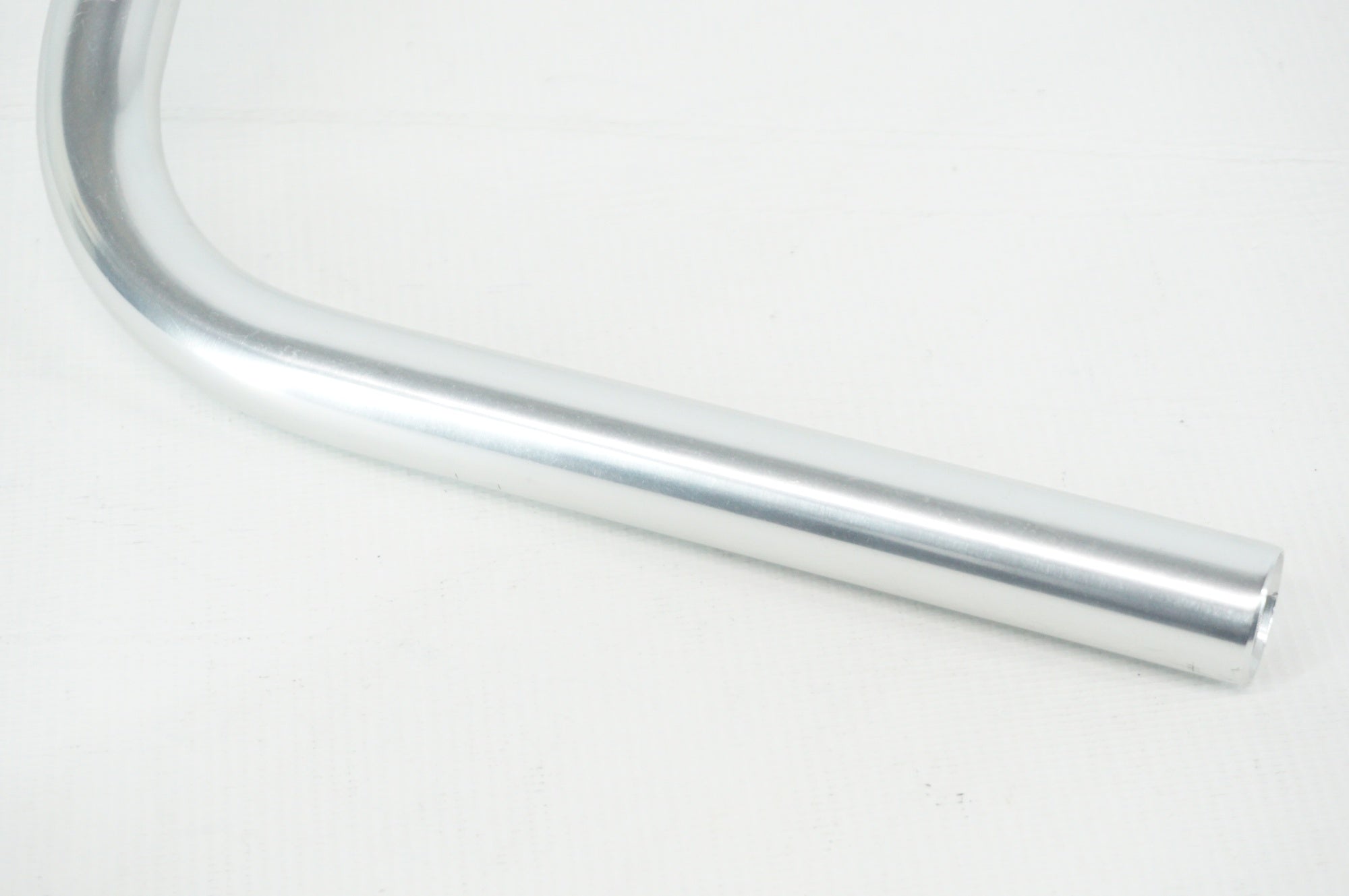 BEAM 「ビーム」 Φ25.4 560mm ハンドル / 阪急塚口店