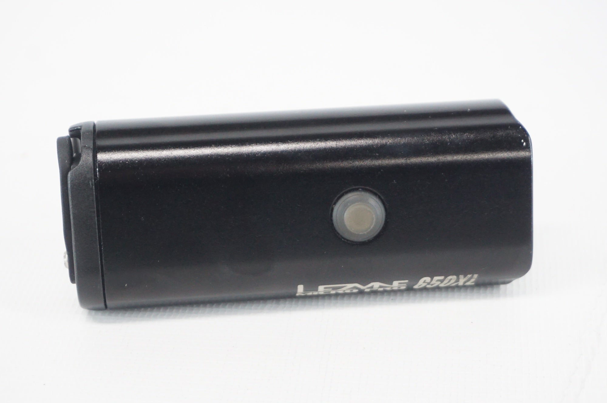 LEZYNE 「レザイン」 MICRO PRO 650XL フロントライト / 阪急塚口店