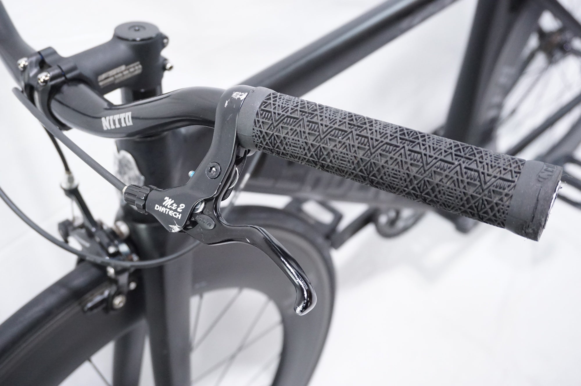 LEADER BIKE　「リーダー バイク」  725TR 2023年モデル カスタム ピストバイク / バイチャリ浦和ベース