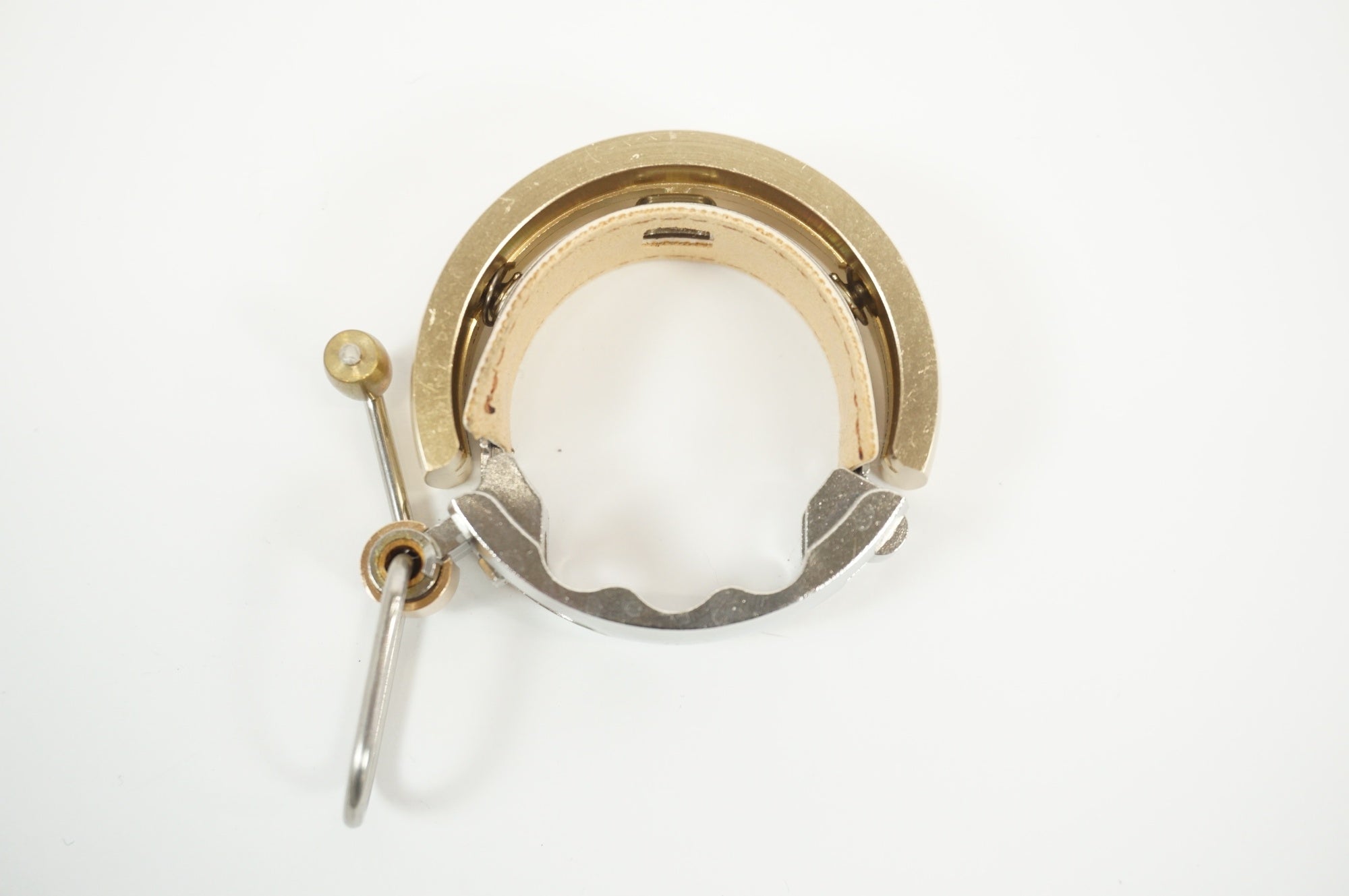 KNOG 「ノグ」 OI LUXE ベル / 宇都宮店