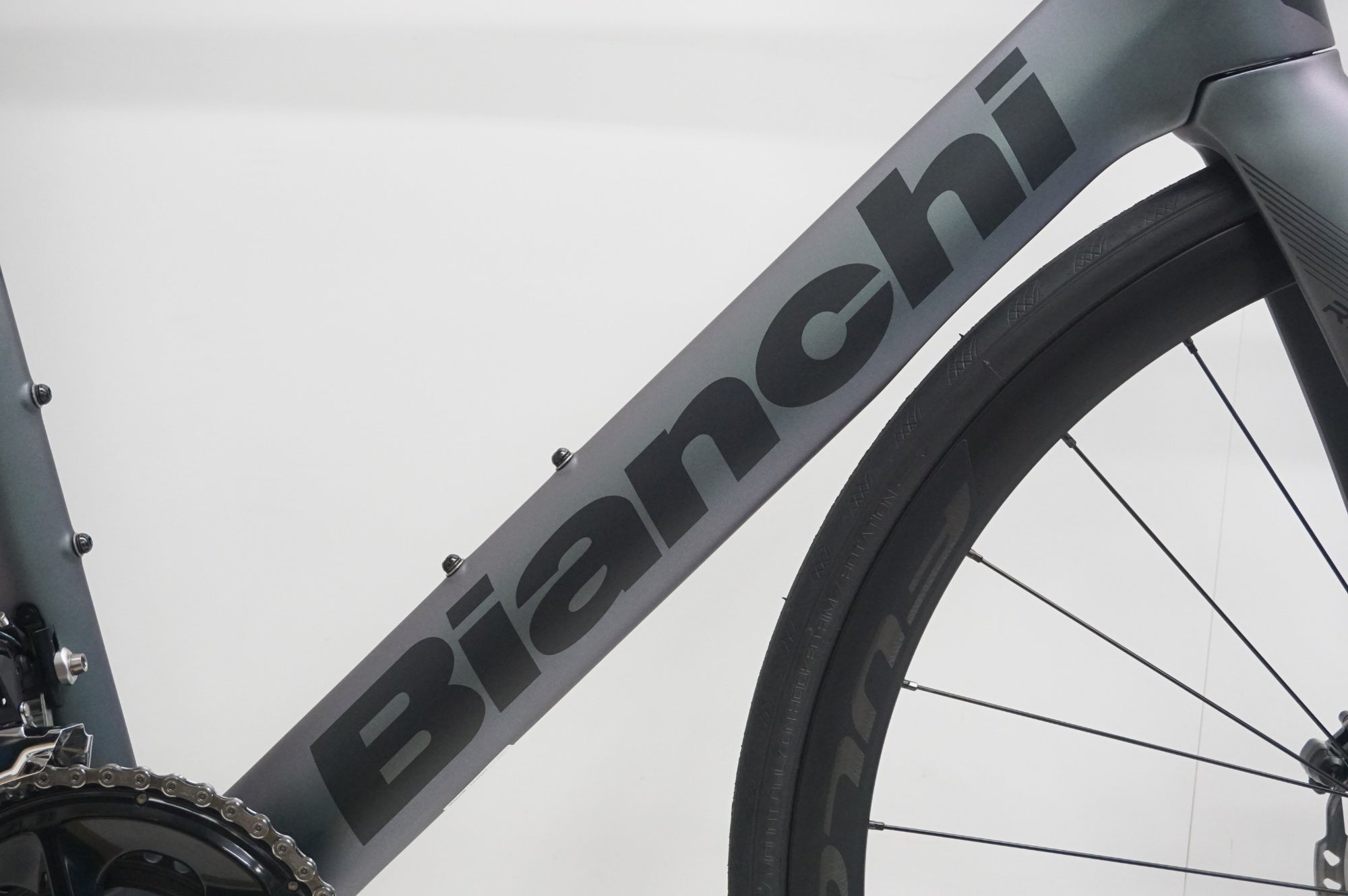 BIANCHI 「ビアンキ」 OLTRE RACE 2024年モデル ロードバイク / 福岡店