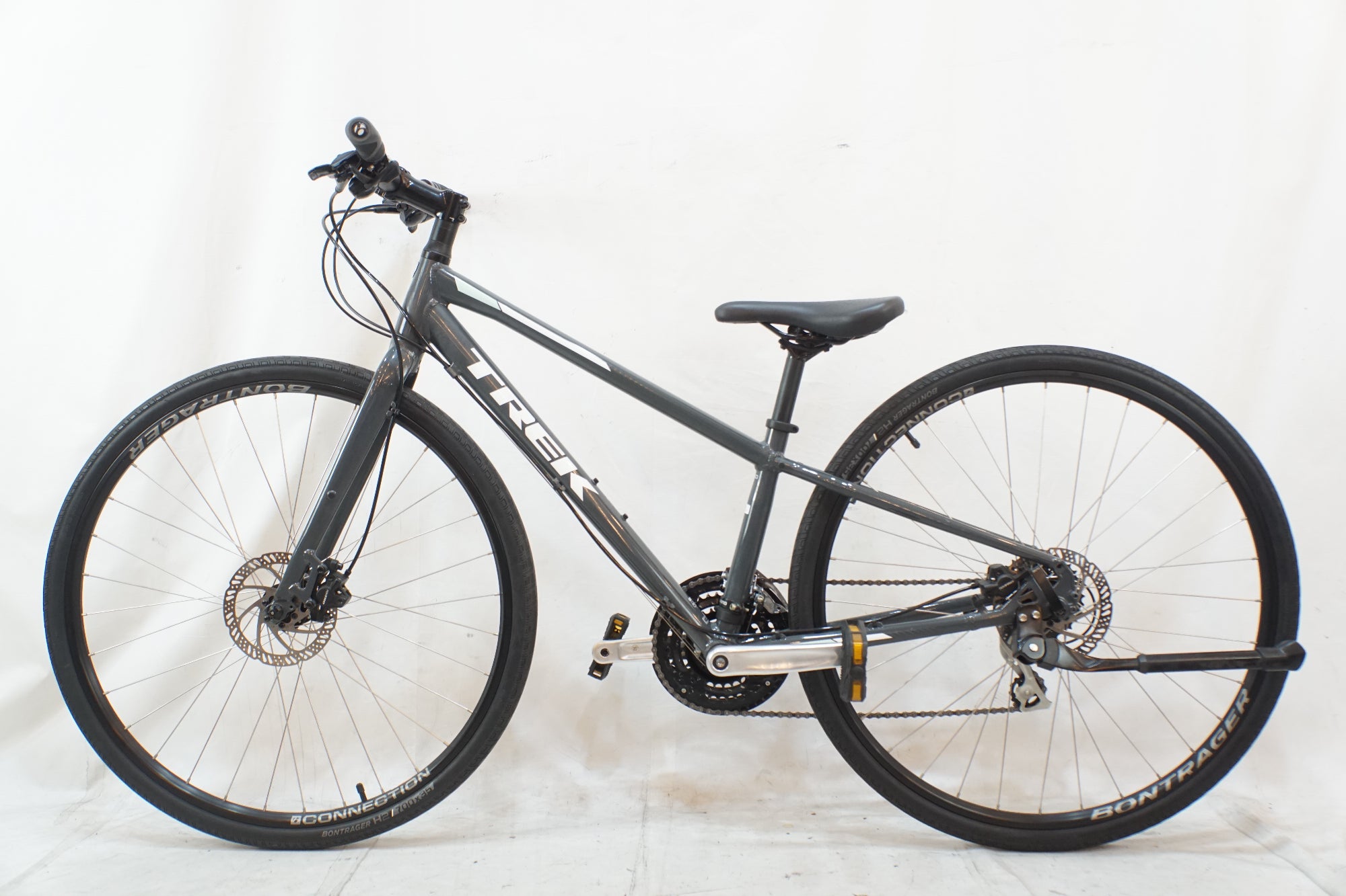 TREK FX2 WSD 15 グレー 700×35C クロスバイク 2019 TREK 「トレック」 FX2 DISC WSD 2019年モデル クロスバイク