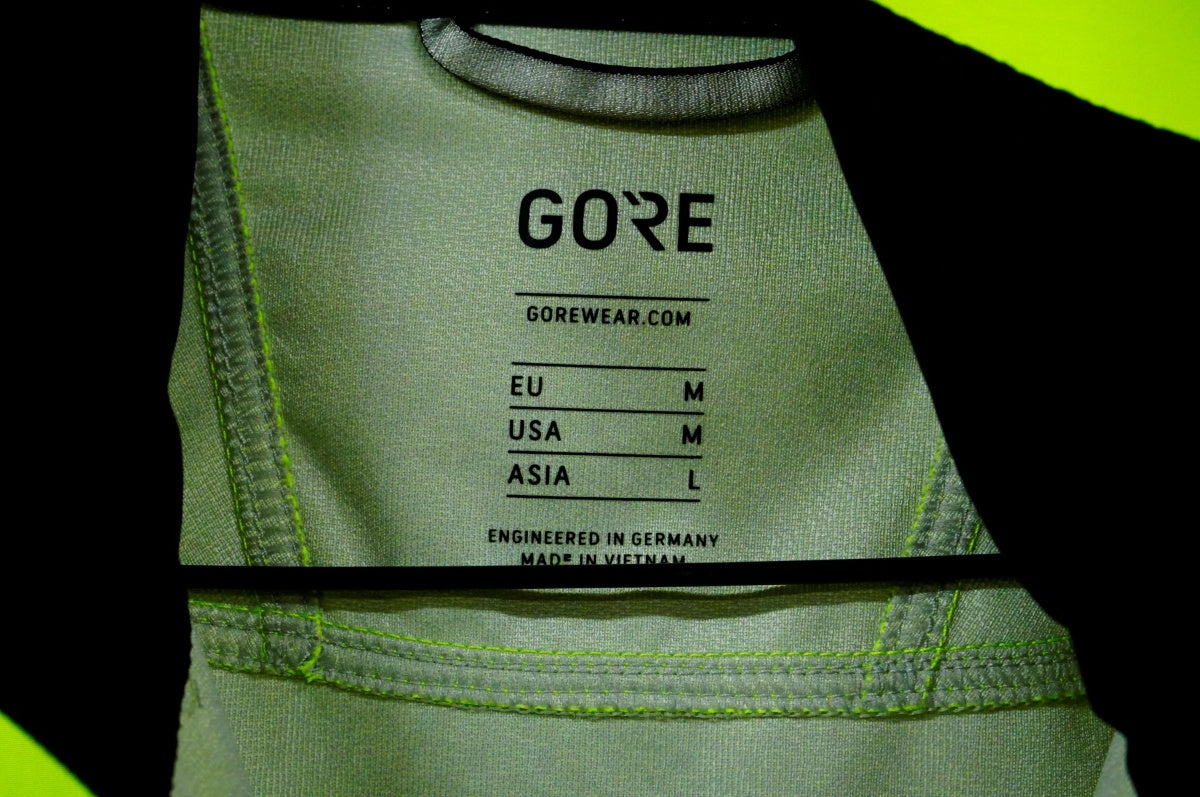 GORE WEAR 「ゴアウェア」 Lサイズ ジレ / 名古屋大須店