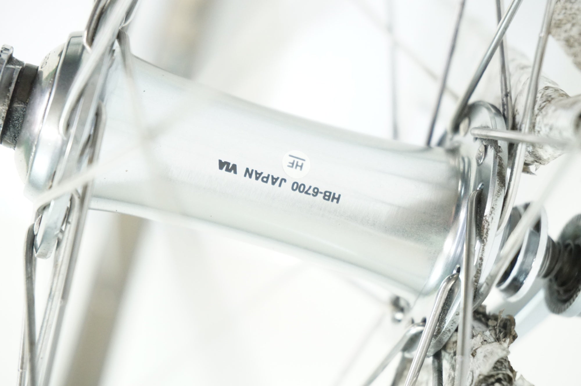 AMBROSIO 「アンブロッシオ」 MONTREAL リム SHIMANO 6700 ハブ