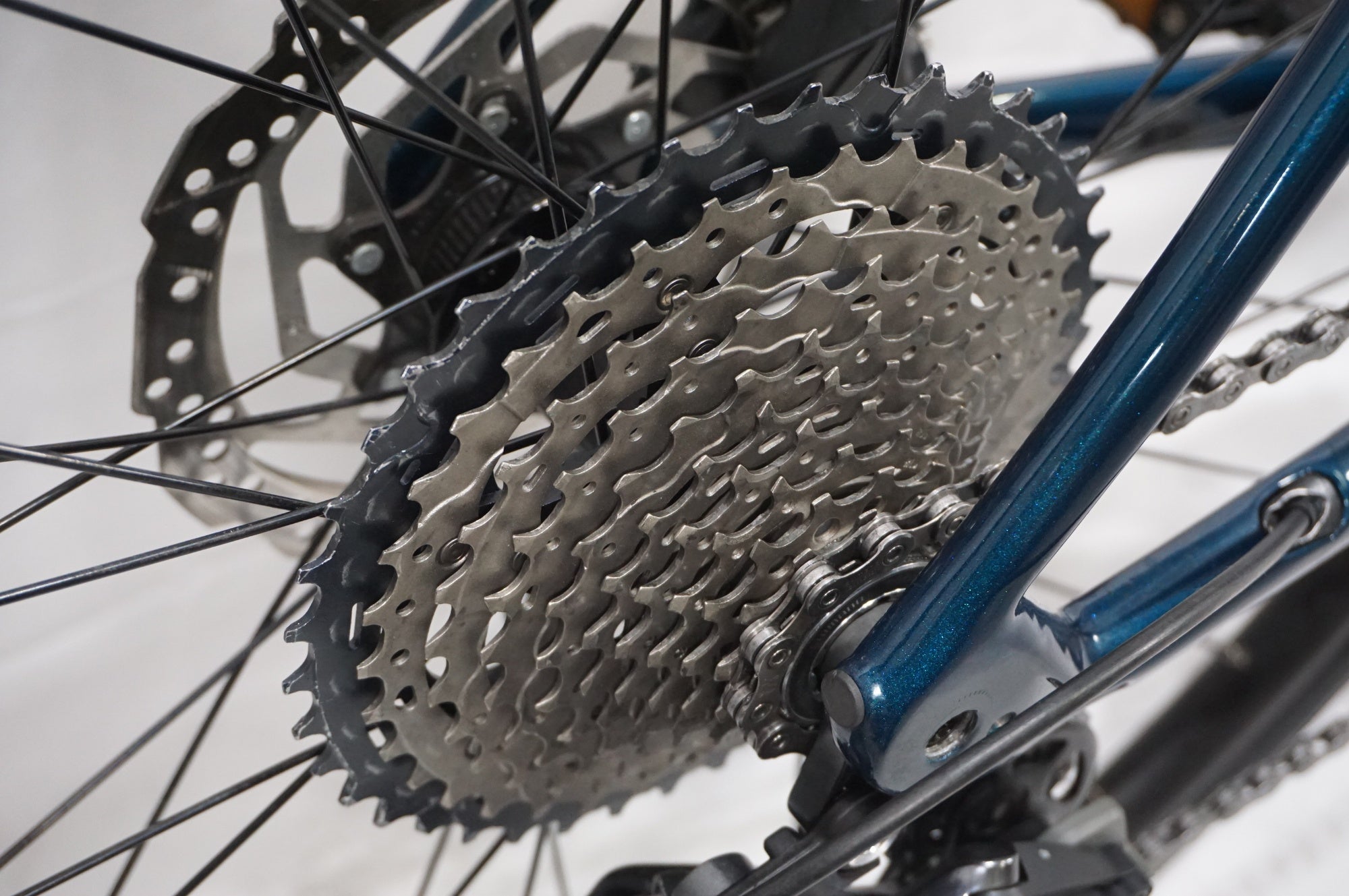 TREK 「トレック」 FX SPORT CARBON4 2021年モデル クロスバイク / AKIBA店