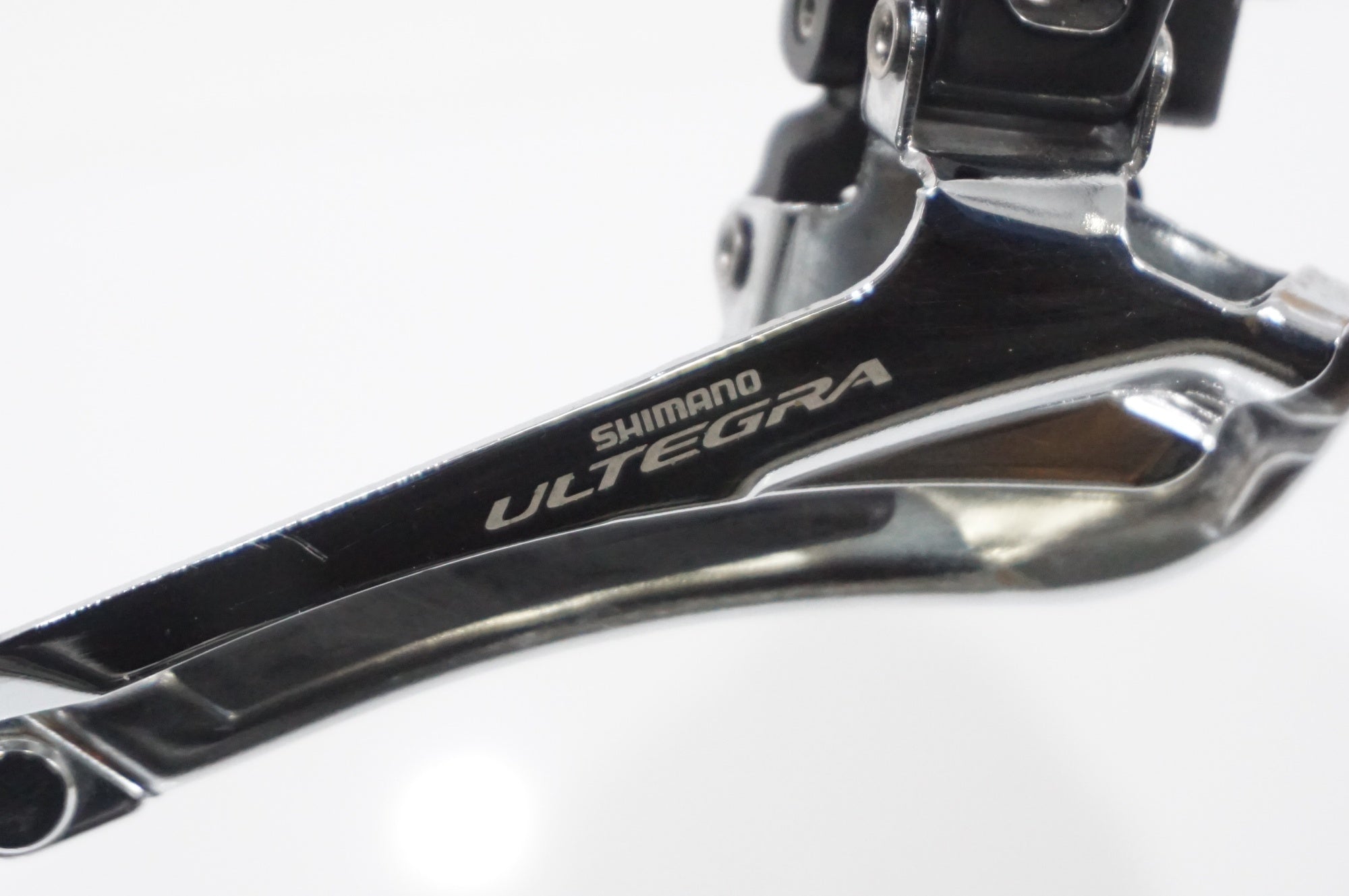 SHIMANO 「シマノ」 ULTEGRA FD-6800 フロントディレイラー / AKIBA店