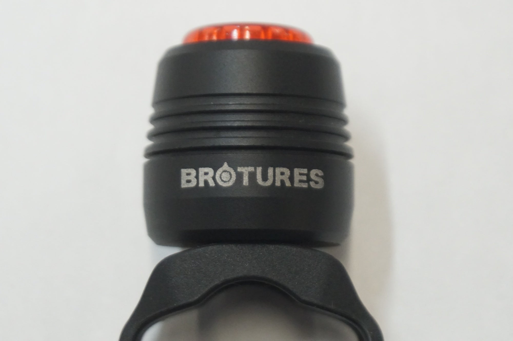 BROTURES 「ブローチャーズ」 リアライト / 福岡店