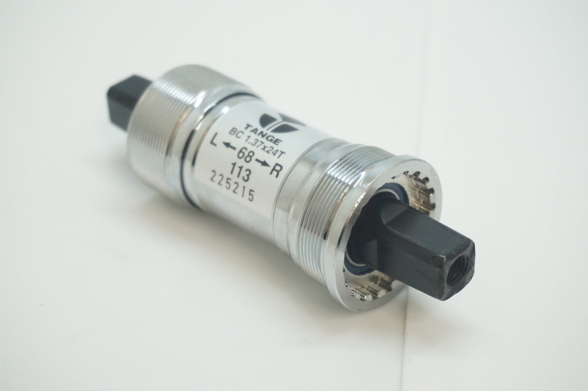 TANGE 「タンゲ」 LN3922 ボトムブラケット / 福岡店