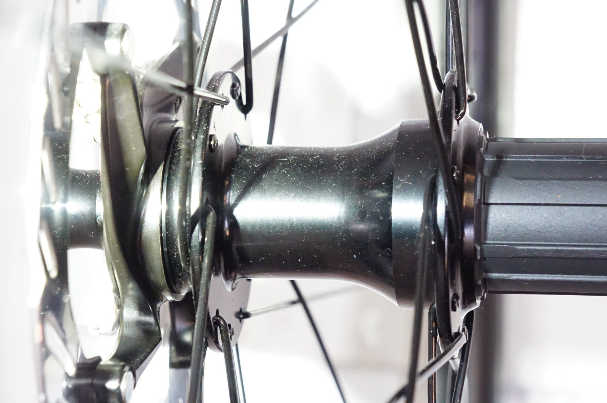 BONTRAGER 「ボントレガー」 PARADIGM TLR23 DISC シマノ11速 ホイール
