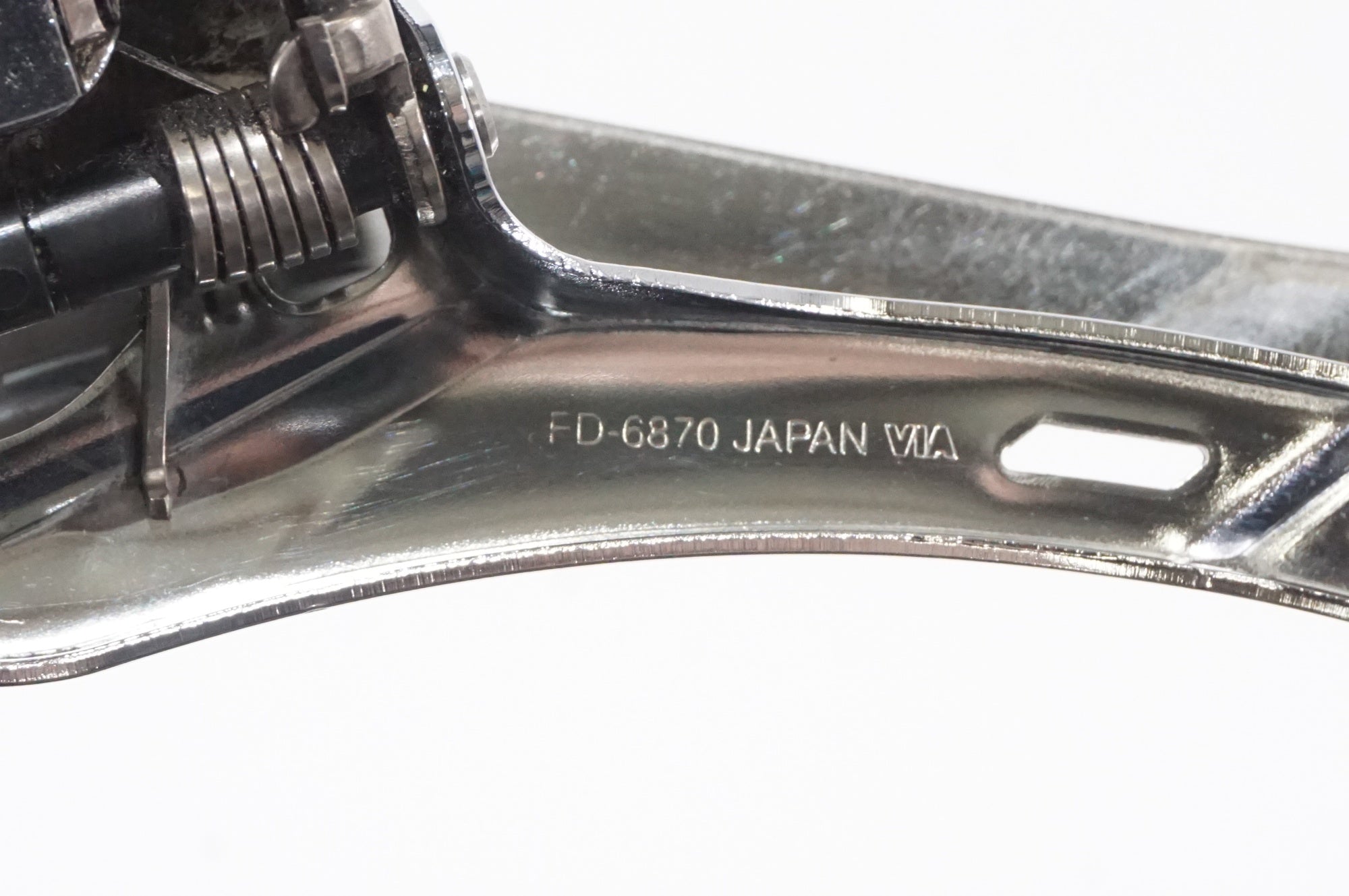 SHIMANO 「シマノ」 ULTEGRA Di2 FD-6870 フロントディレイラー / AKIBA店