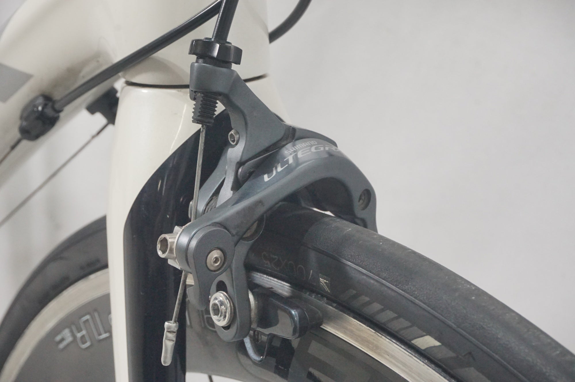 TREK 「トレック」 DOMANE S6 2017年モデル ロードバイク / AKIBA店