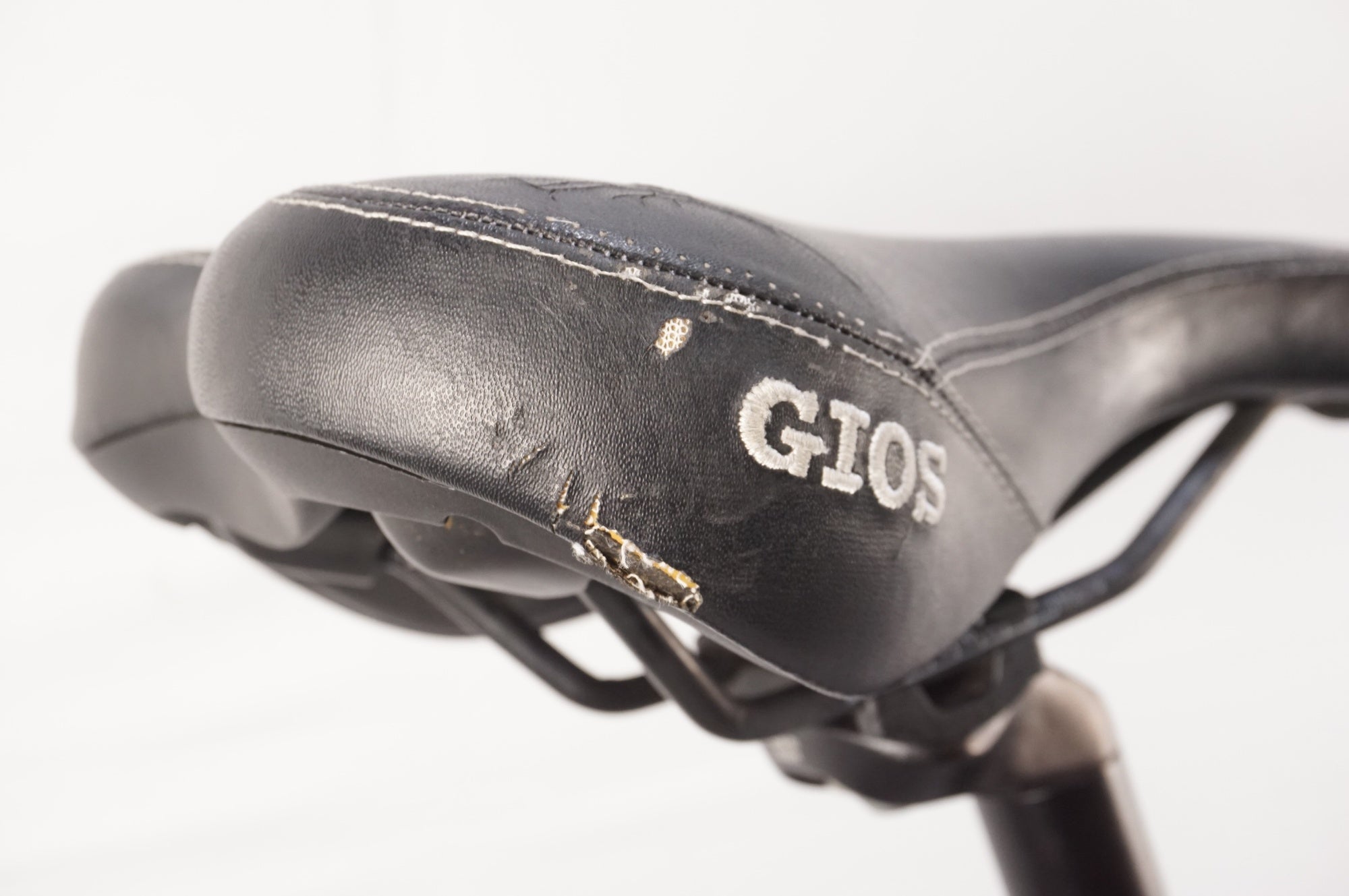 GIOS 「ジオス」 MISTRAL DISC 2020年モデル クロスバイク / 中目黒店