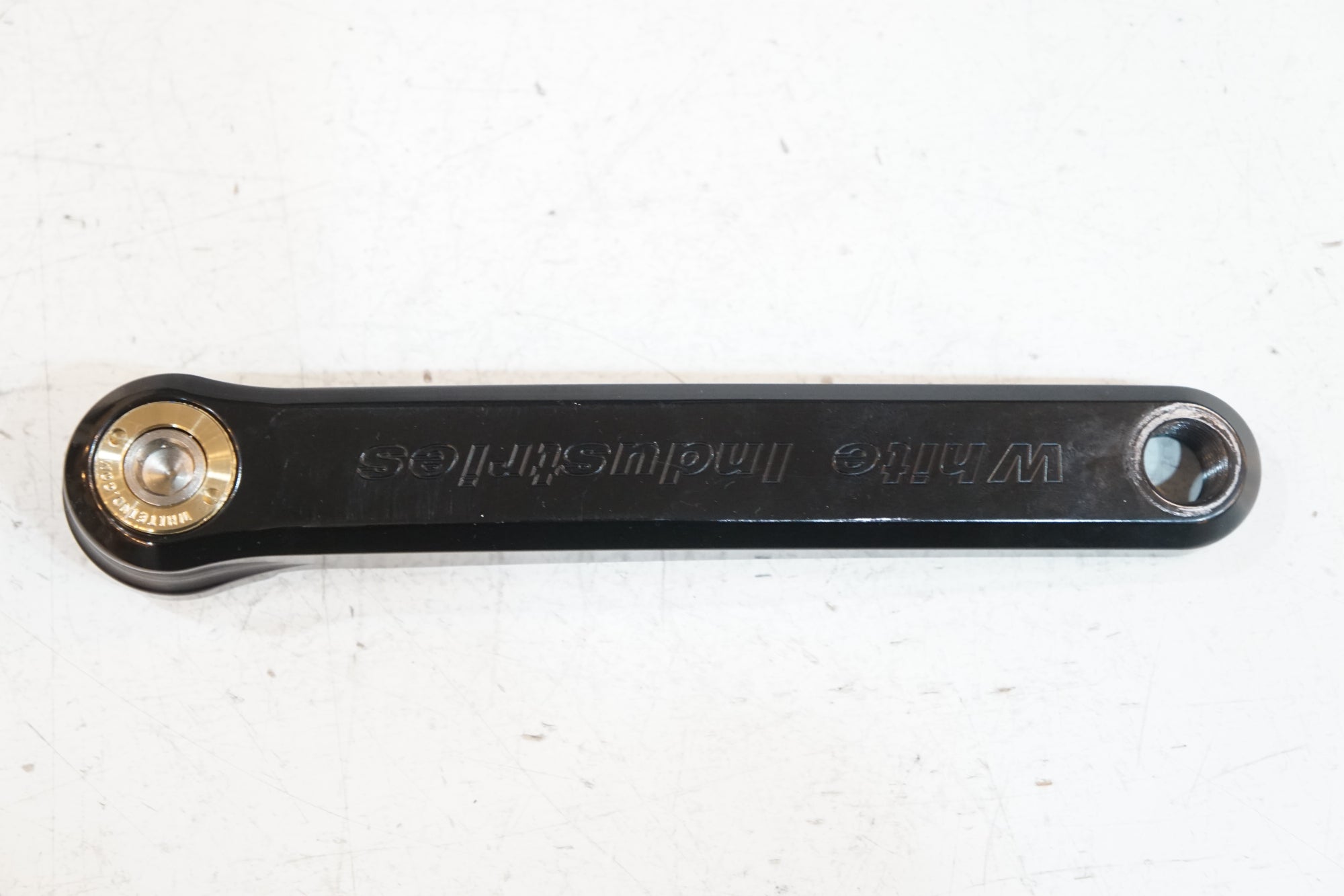 WHITE INDUSTRIES 「ホワイト インダストリーズ」 46T 165mm クランク / バイチャリ浦和ベース