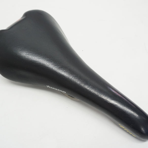 お値下げ✴︎Selle Italia Titanium サドル SELLE ITALIA 「セライタリア」 FLITE TITANIUM サドル / 福岡店