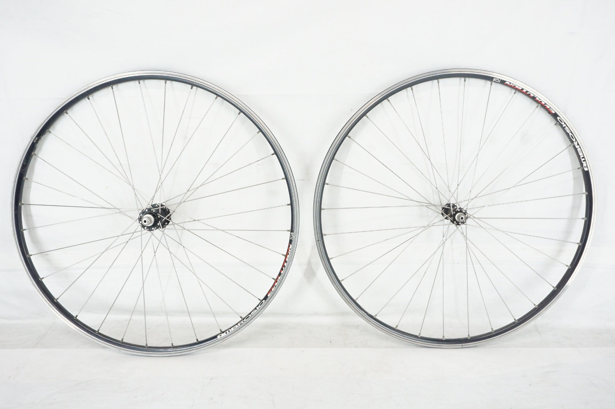 TNI 「ティーエヌアイ」 ハブ/AMBROSIO リム カンパフリー ホイールセット / 阪急塚口店