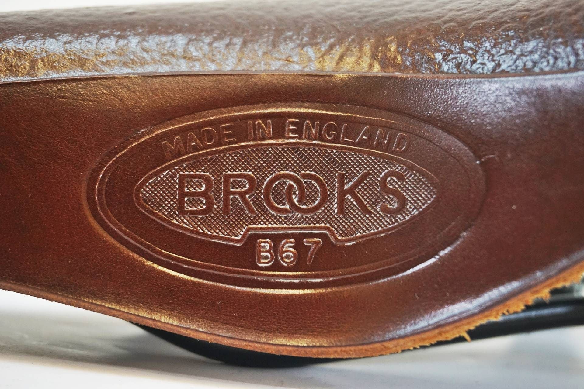 BROOKS 「ブルックス」 B67 サドル / 有明ガーデン店