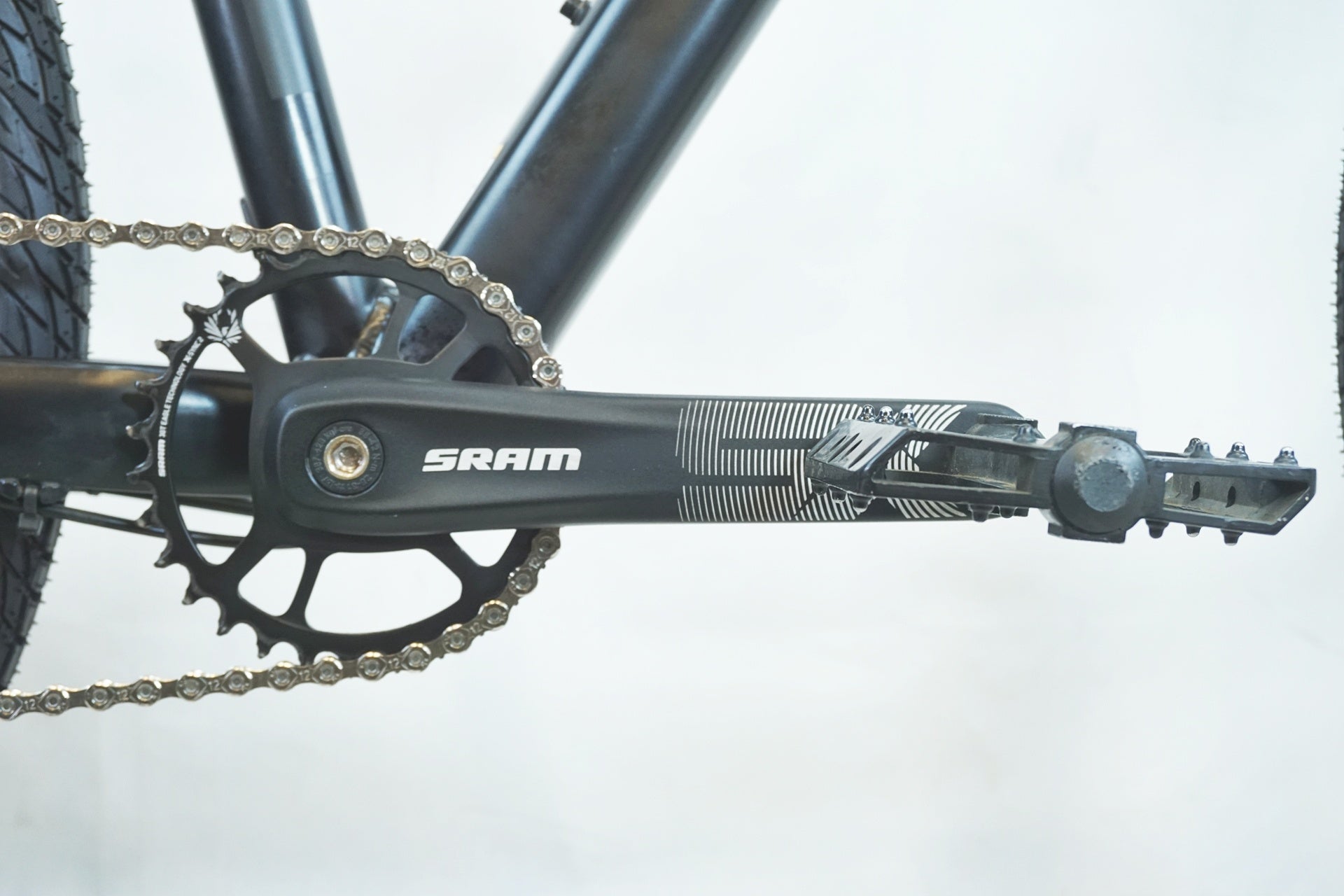 GT 「ジーティー」 AVALANCHE EXPERT V2 2023年モデル マウンテンバイク GT ジーティー マウンテンバイク MTB 自転車 AVALANCHE EXPERT V2